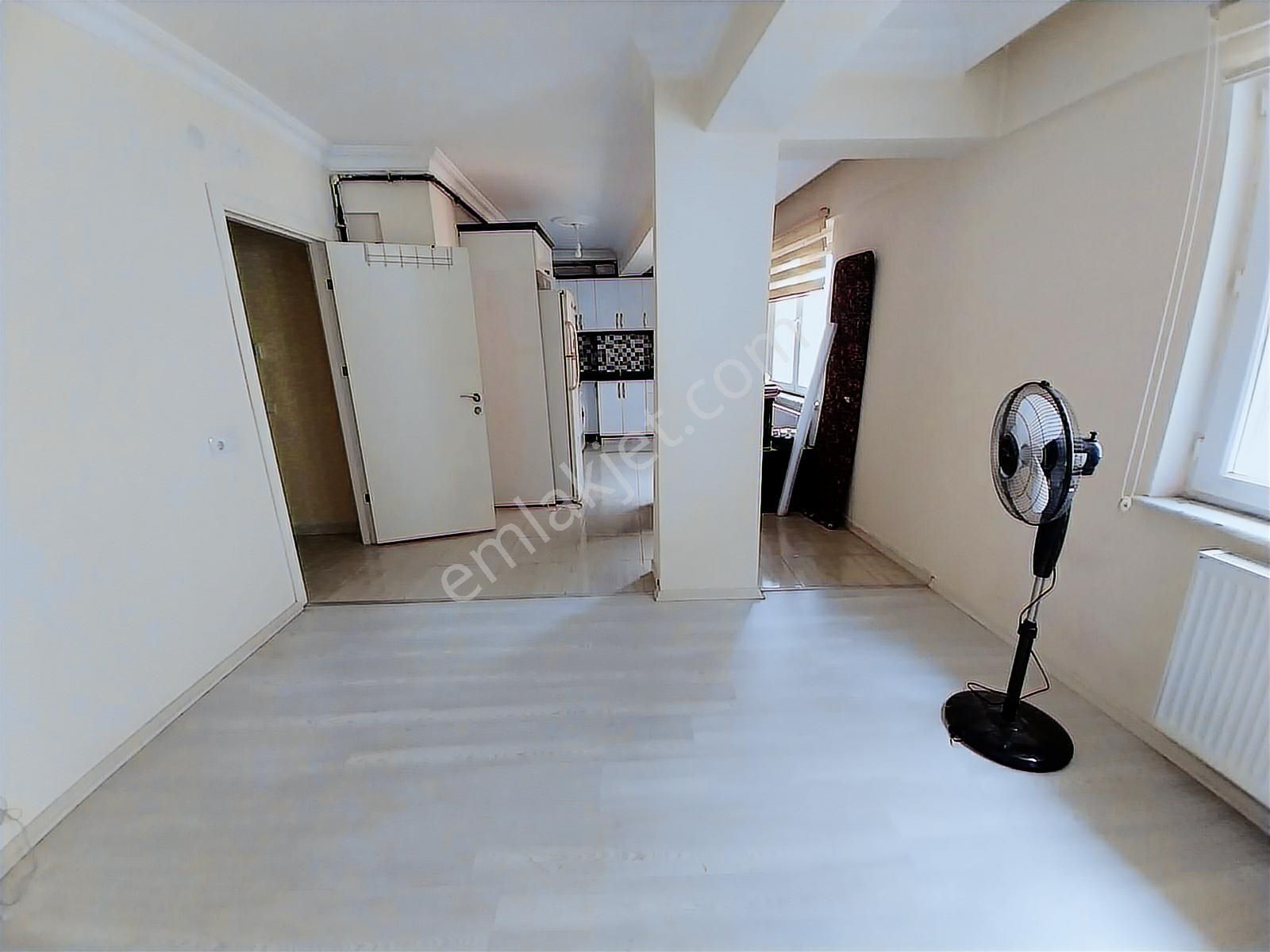 Arifiye Mah. Çarşı Merkez Asansörlü Kiralık 2+1 Dubleks Daire - Görsel 7