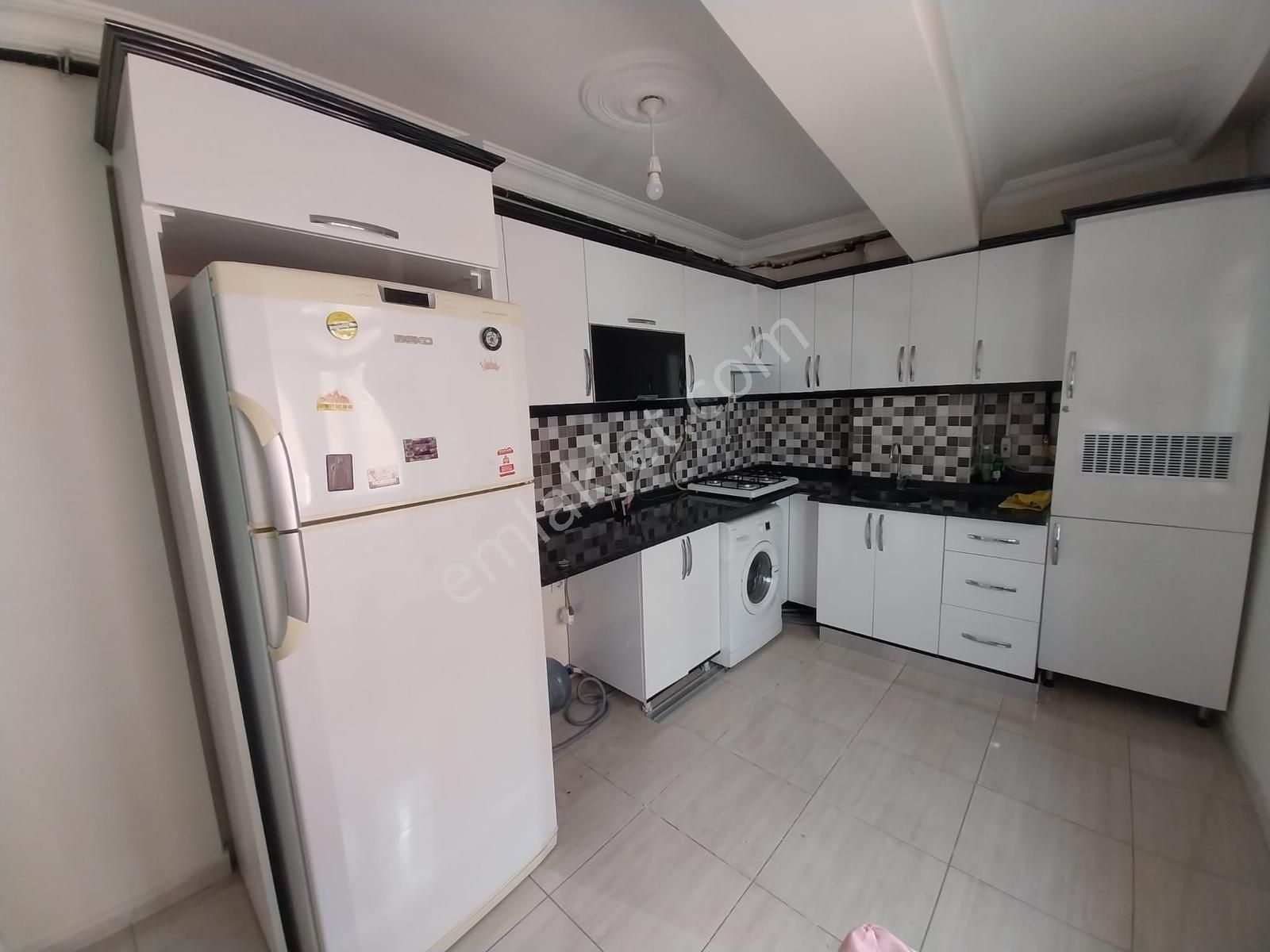 Arifiye Mah. Çarşı Merkez Asansörlü Kiralık 2+1 Dubleks Daire