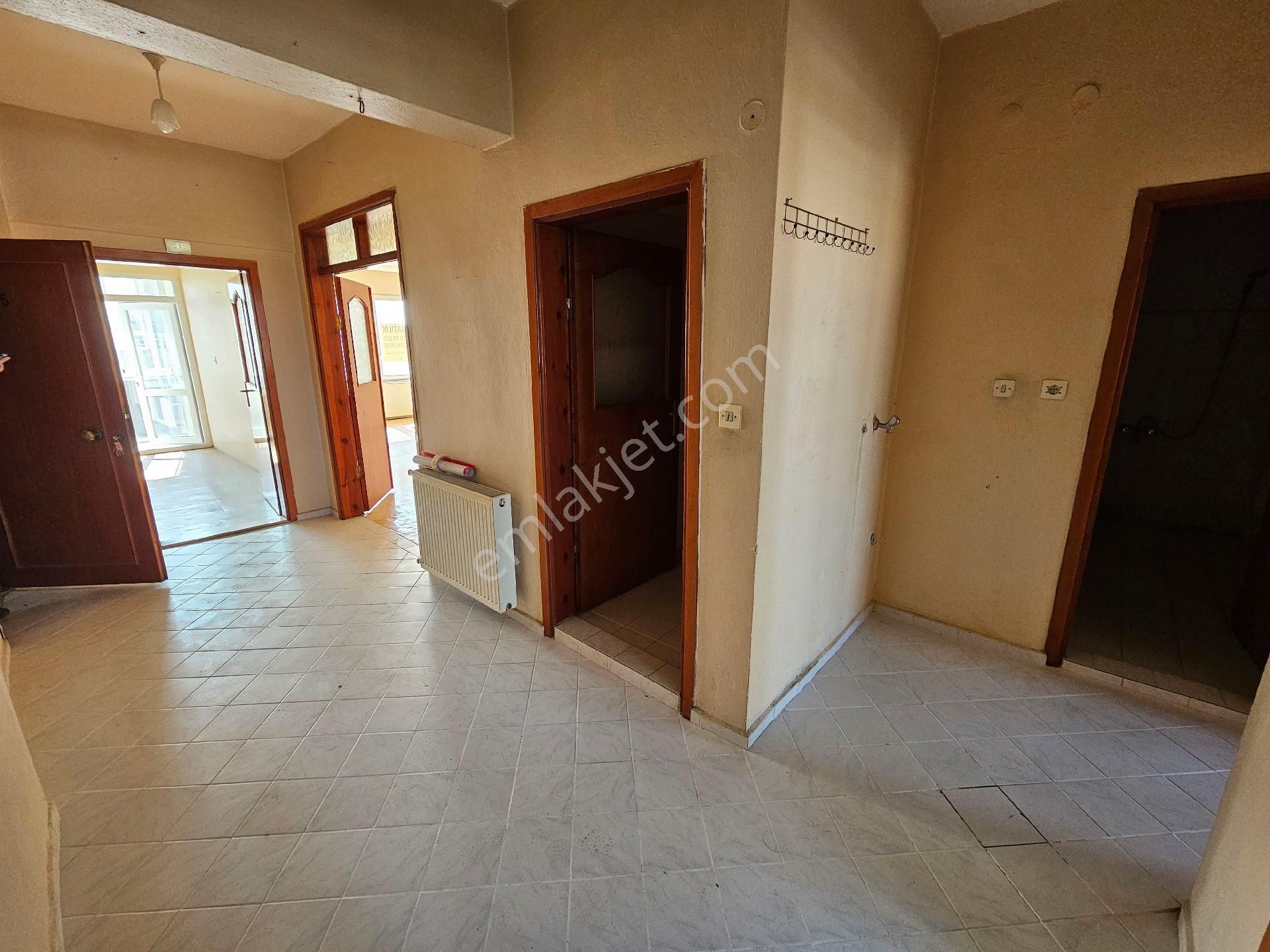 Gönen Karşıyaka'da 2+1...130 M² Satılık Daire - Görsel 15