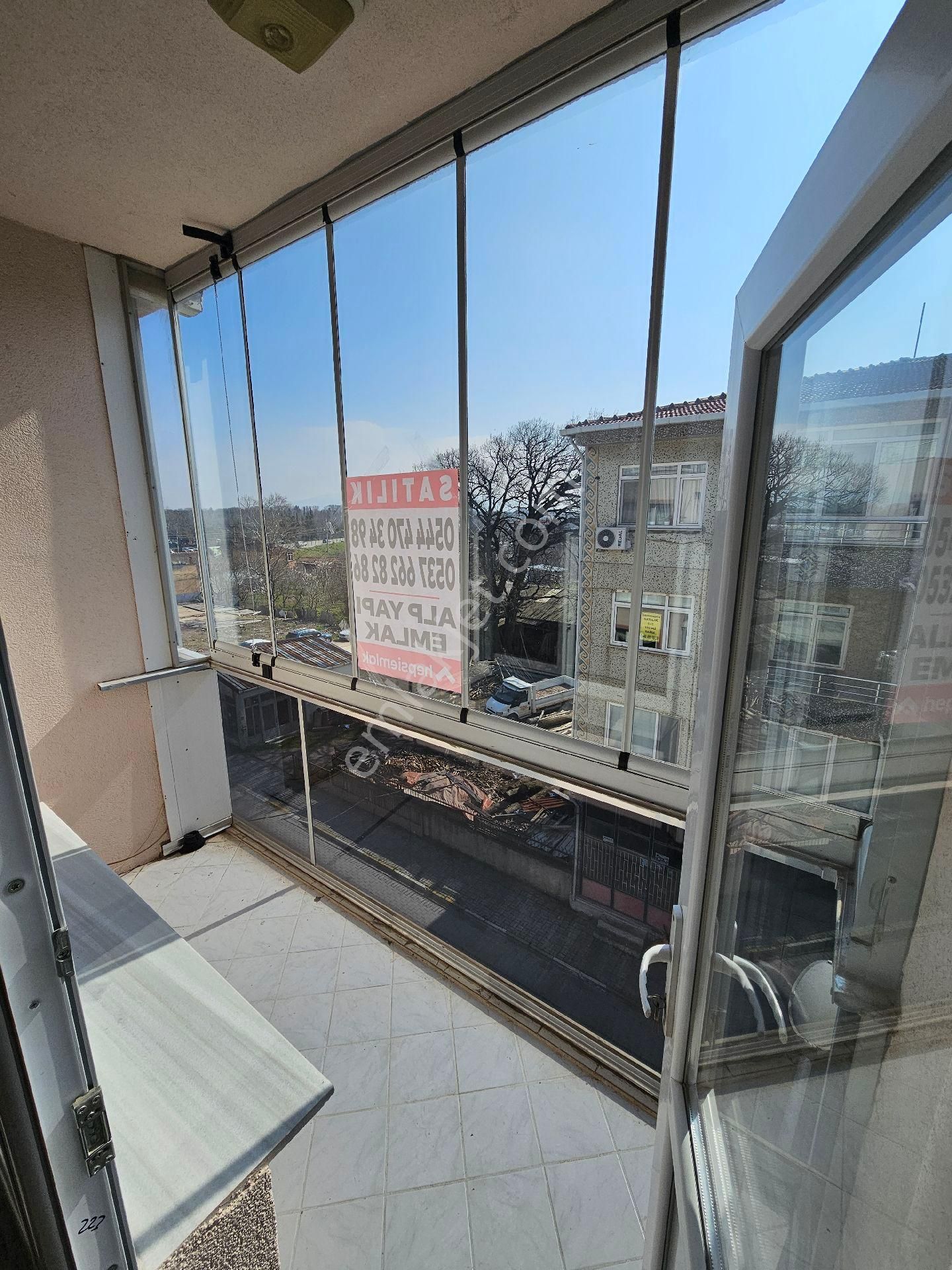 Gönen Karşıyaka'da 2+1...130 M² Satılık Daire - Görsel 9