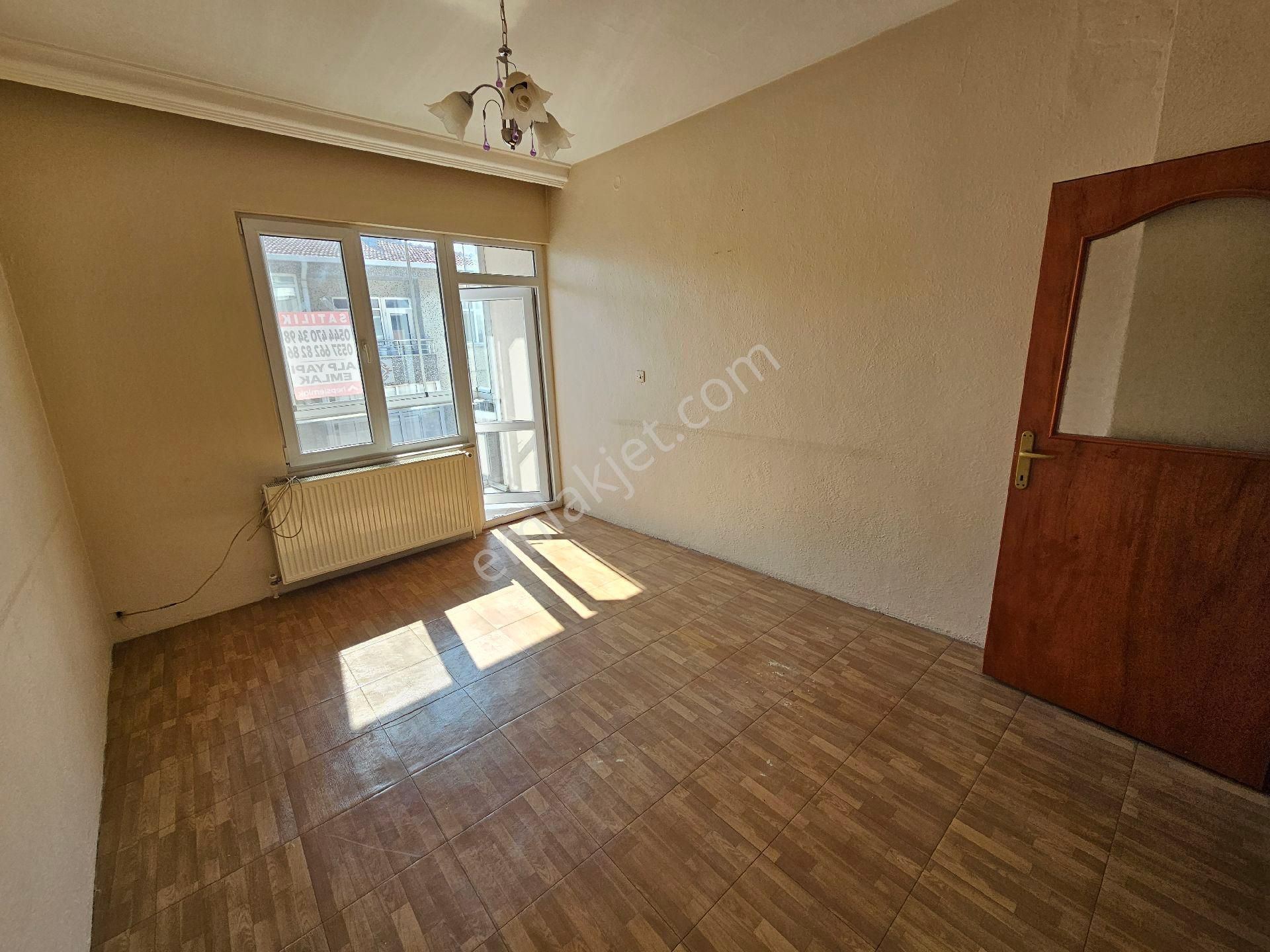 Gönen Karşıyaka'da 2+1...130 M² Satılık Daire - Görsel 13