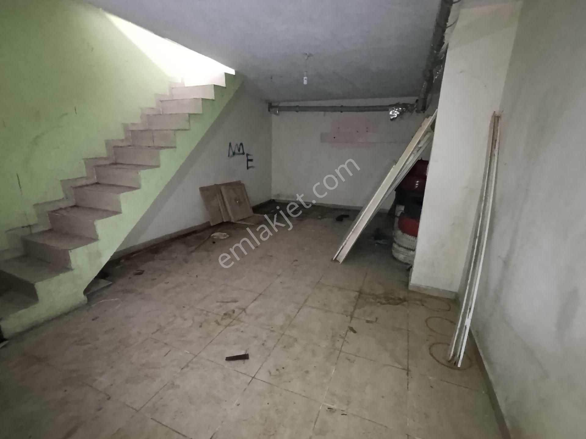 Pendik Esenyalı Kiralık Uygun Ana Cadde Yol Üstü Düz Ayak 110m2 2 Bölüm Dükkan - Görsel 28