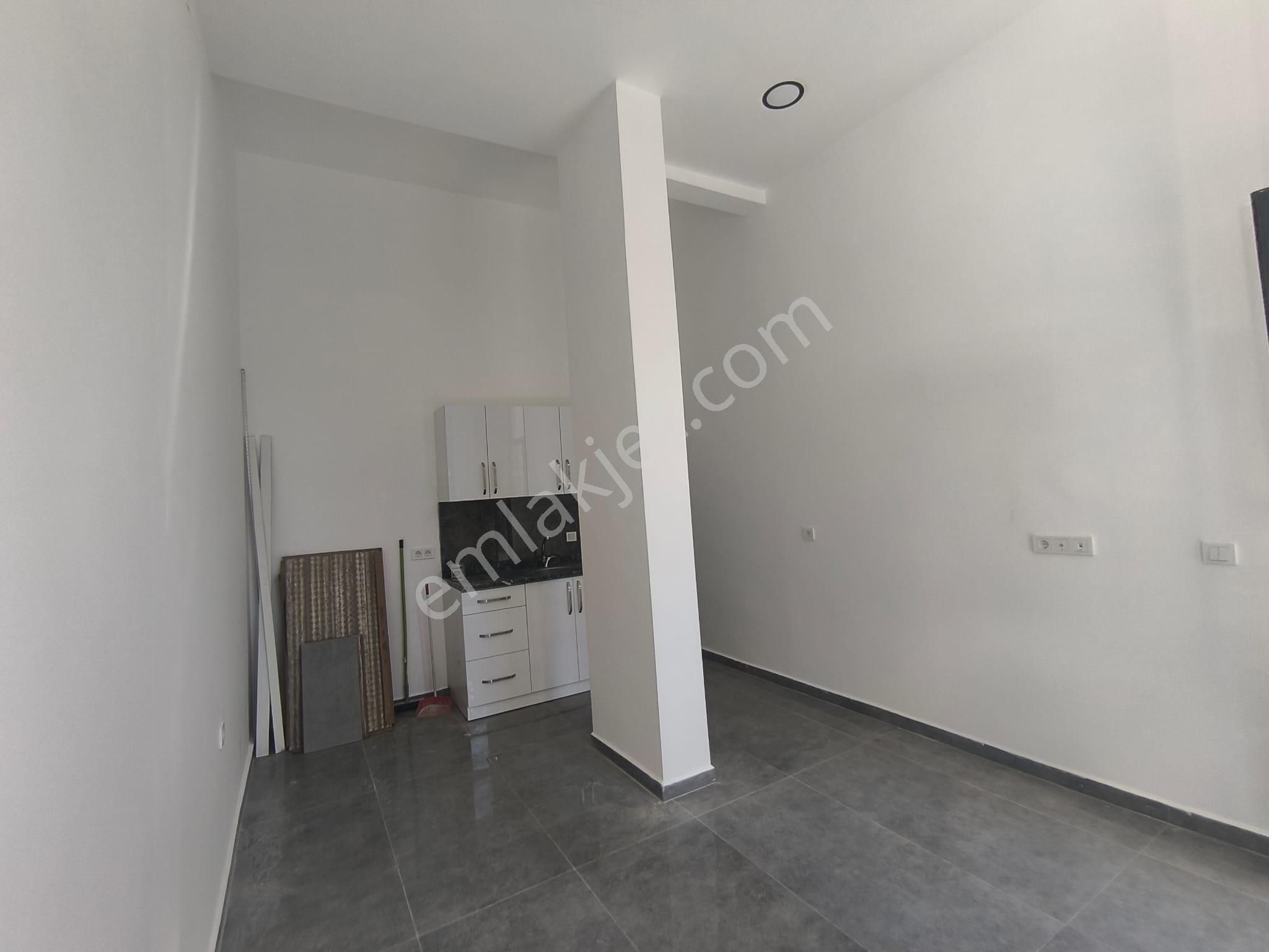 Balçova Belediyesi Karşısında Kiralık Dükkan - Görsel 4