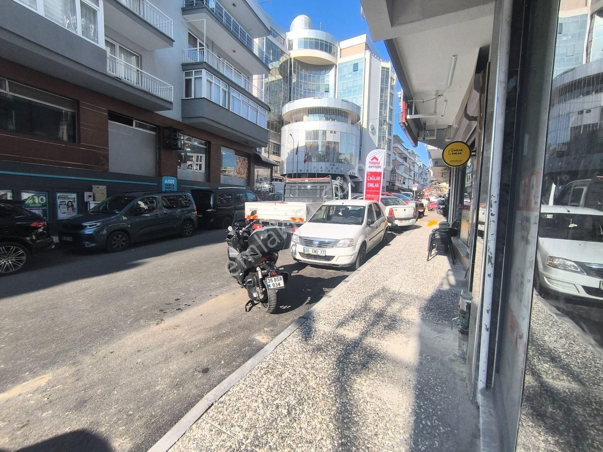 Balçova Belediyesi Karşısında Kiralık Dükkan - Görsel 9