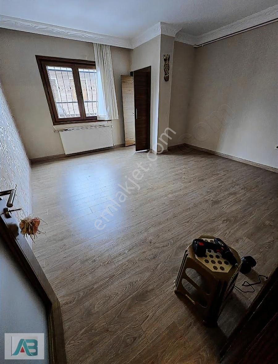 Üsküdar Çengelköyde Müstakil Konforunda 3+1 Daire - Görsel 4