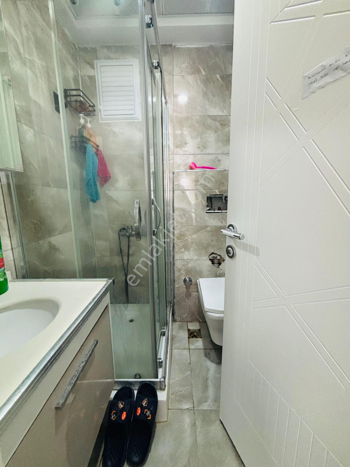 Güven'den 7/24 Güvenlikli Sitede Hamamlı,havuzlu Otoparklı 3+1ev - Görsel 23