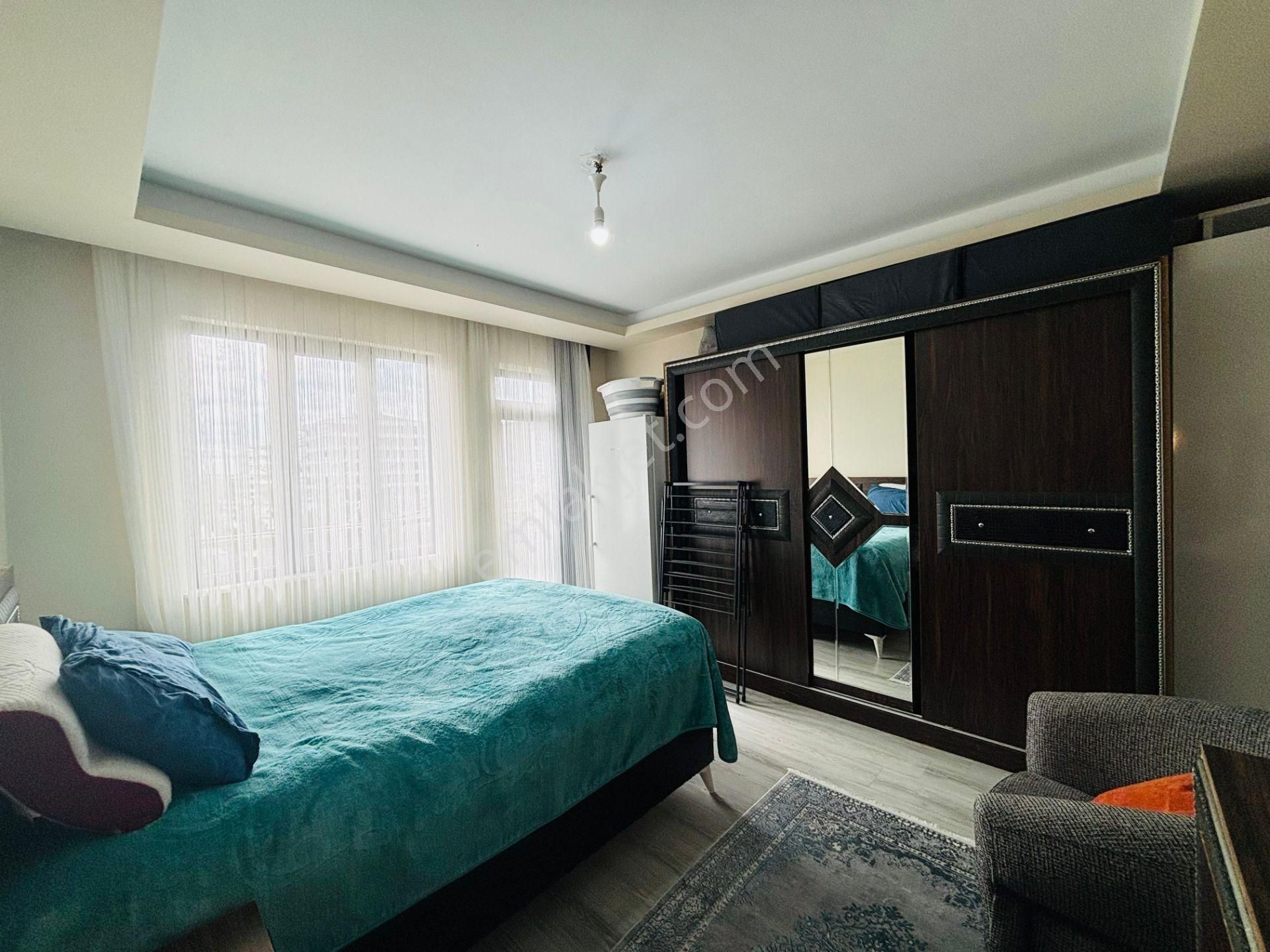 Güven'den 7/24 Güvenlikli Sitede Hamamlı,havuzlu Otoparklı 3+1ev - Görsel 15