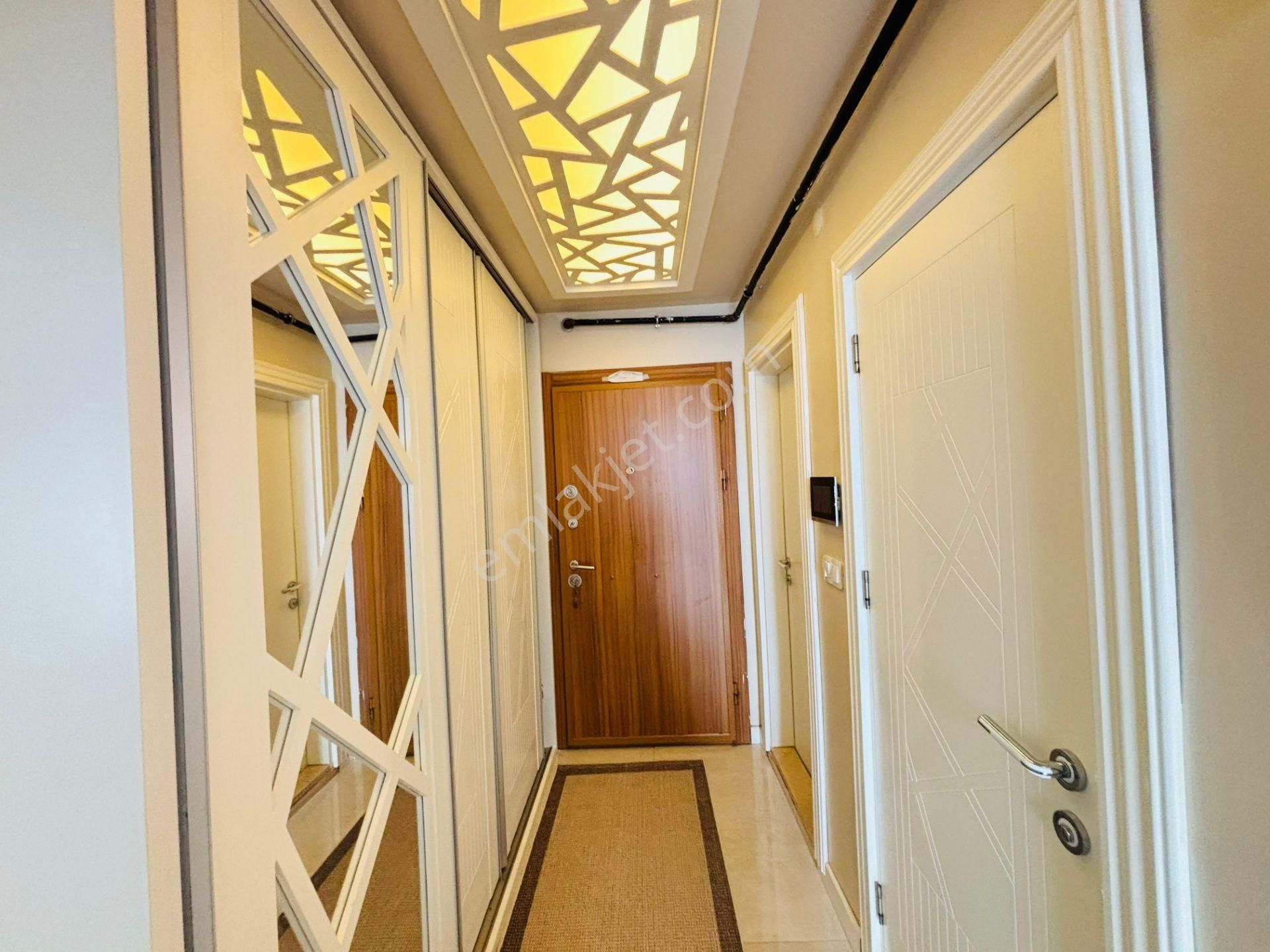 Güven'den 7/24 Güvenlikli Sitede Hamamlı,havuzlu Otoparklı 3+1ev - Görsel 29