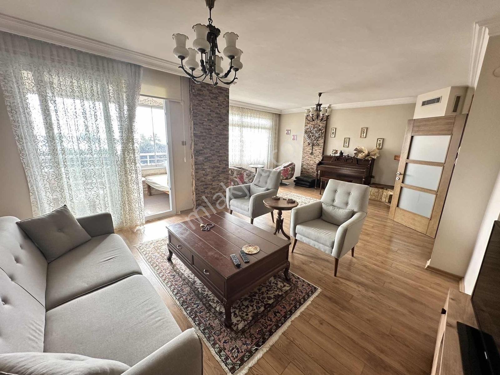 New Form'dan Adnan Menderes Blv. Full Eşyalı 2+1 Kiralık Daire - Görsel 12