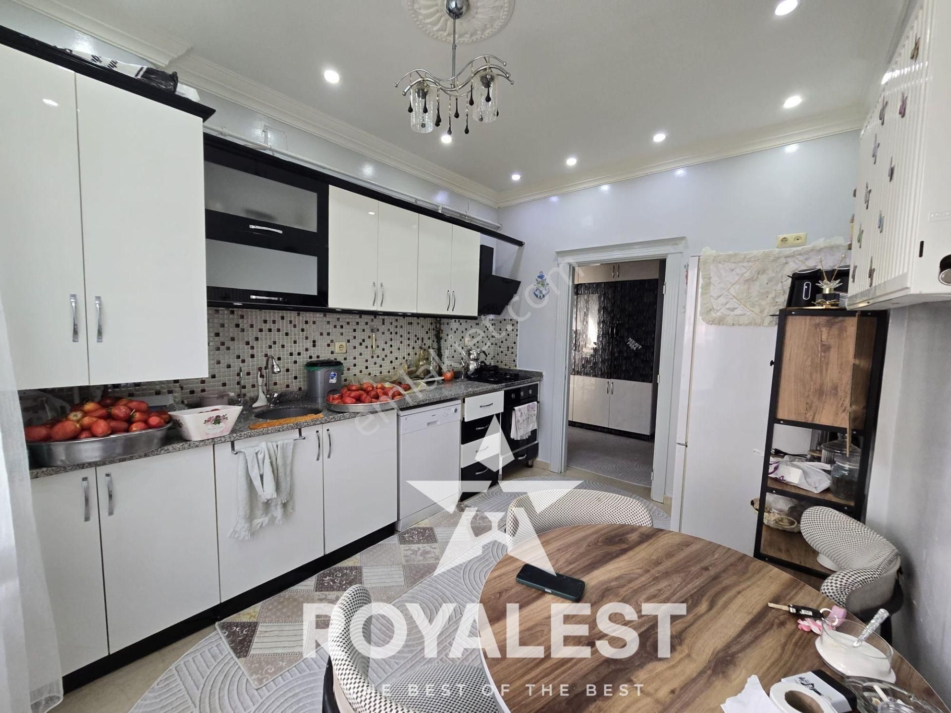Royalest'ten Bakımlı, Tramvaya Yakın, Merkzi Konm Kaçmaz Fırsat - Görsel 2