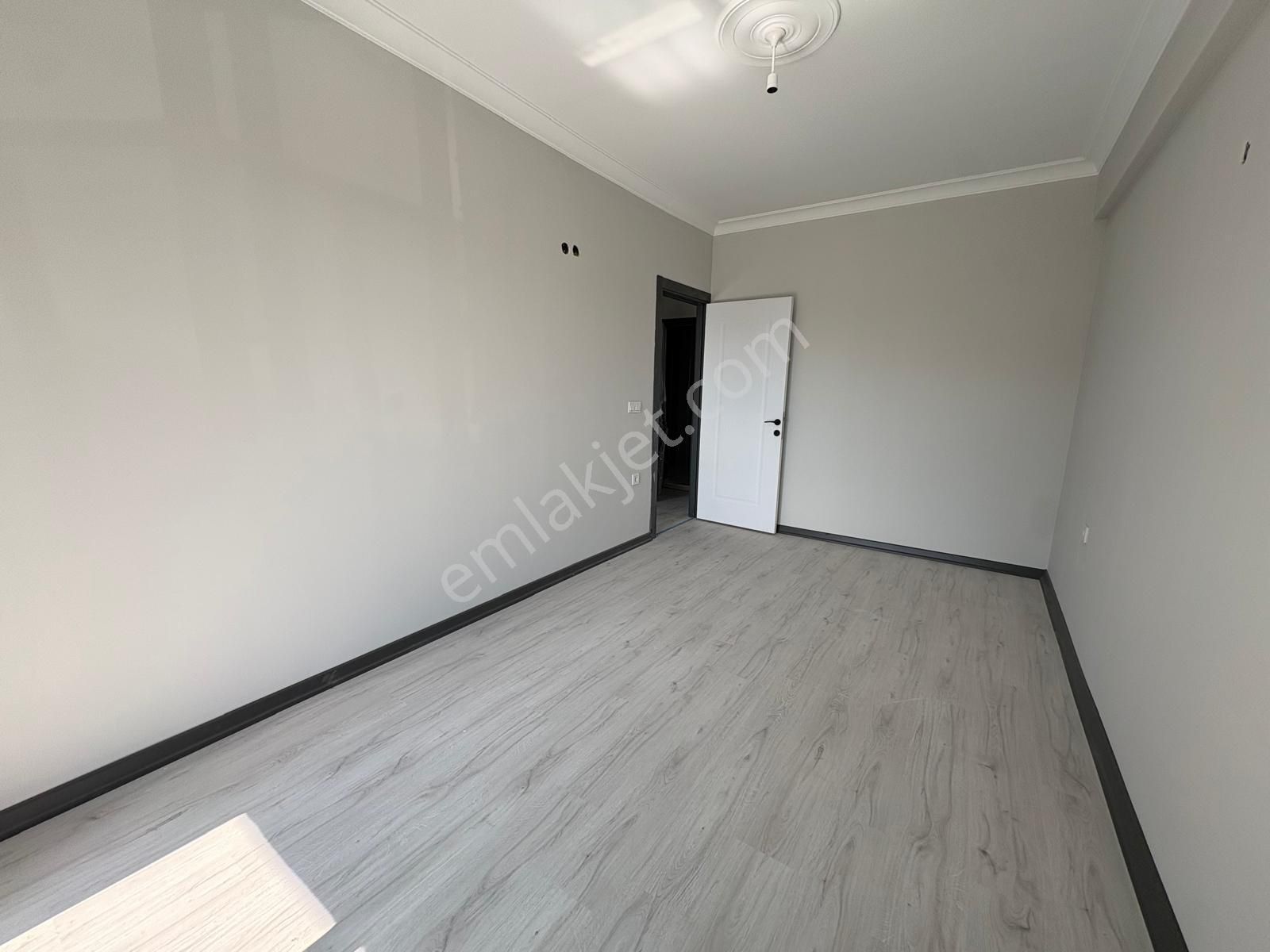 Helvacı Merkezde 2+1 Lüx Satılık Arakat Daire - Görsel 10