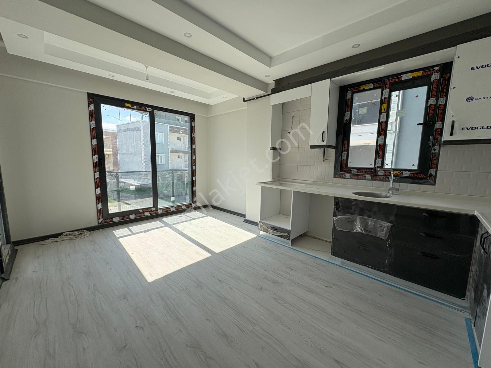 Helvacı Merkezde 2+1 Lüx Satılık Arakat Daire - Görsel 5