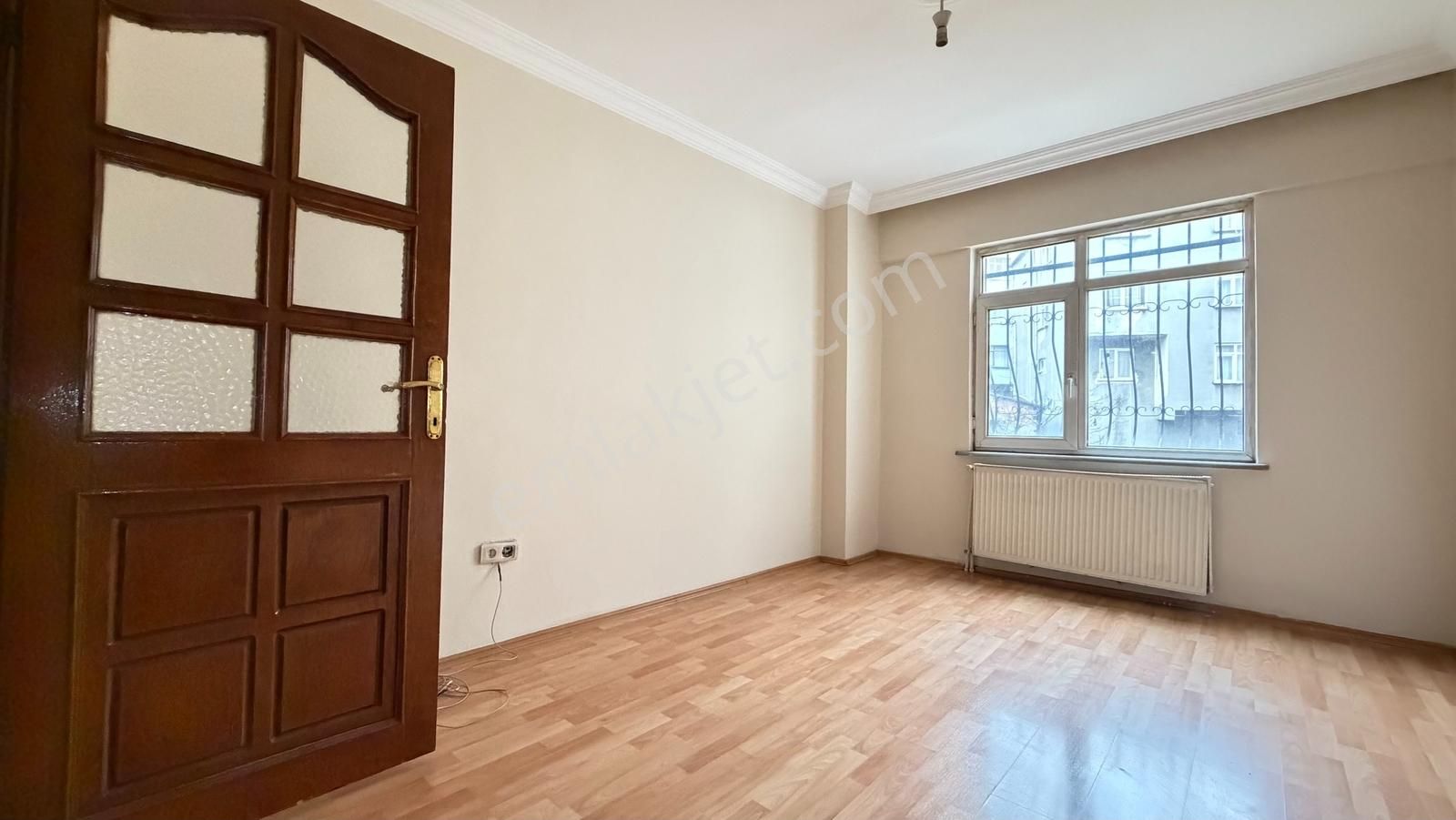 İlka'dan Talatpaşa Mh 2+1 Kiralık Daire Metrobüse 5 Dk Ara Kat - Görsel 12