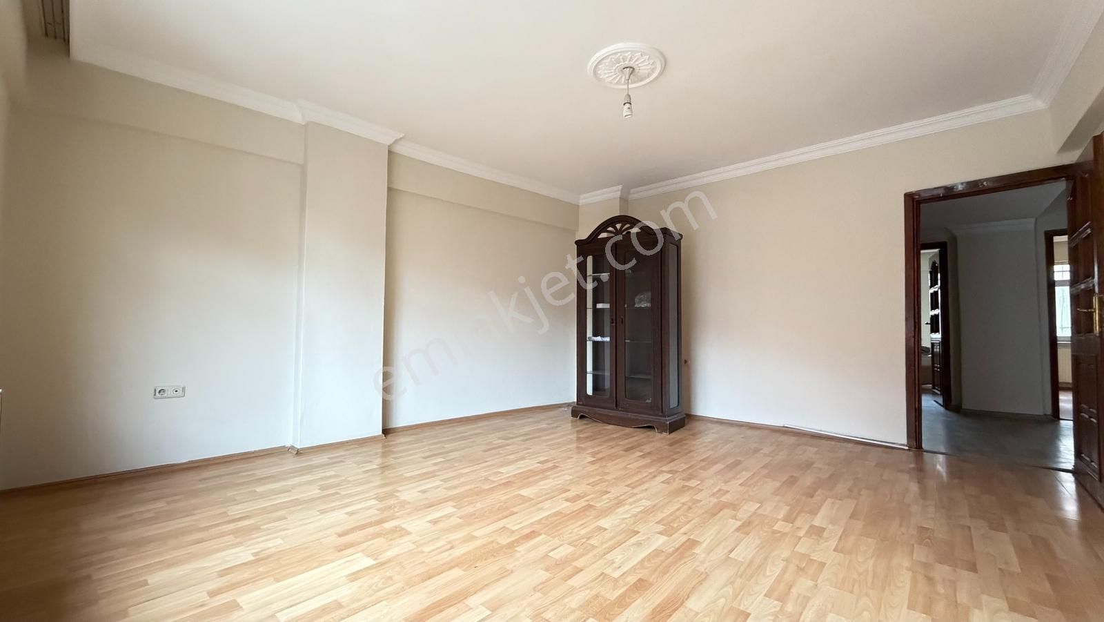 İlka'dan Talatpaşa Mh 2+1 Kiralık Daire Metrobüse 5 Dk Ara Kat - Görsel 6