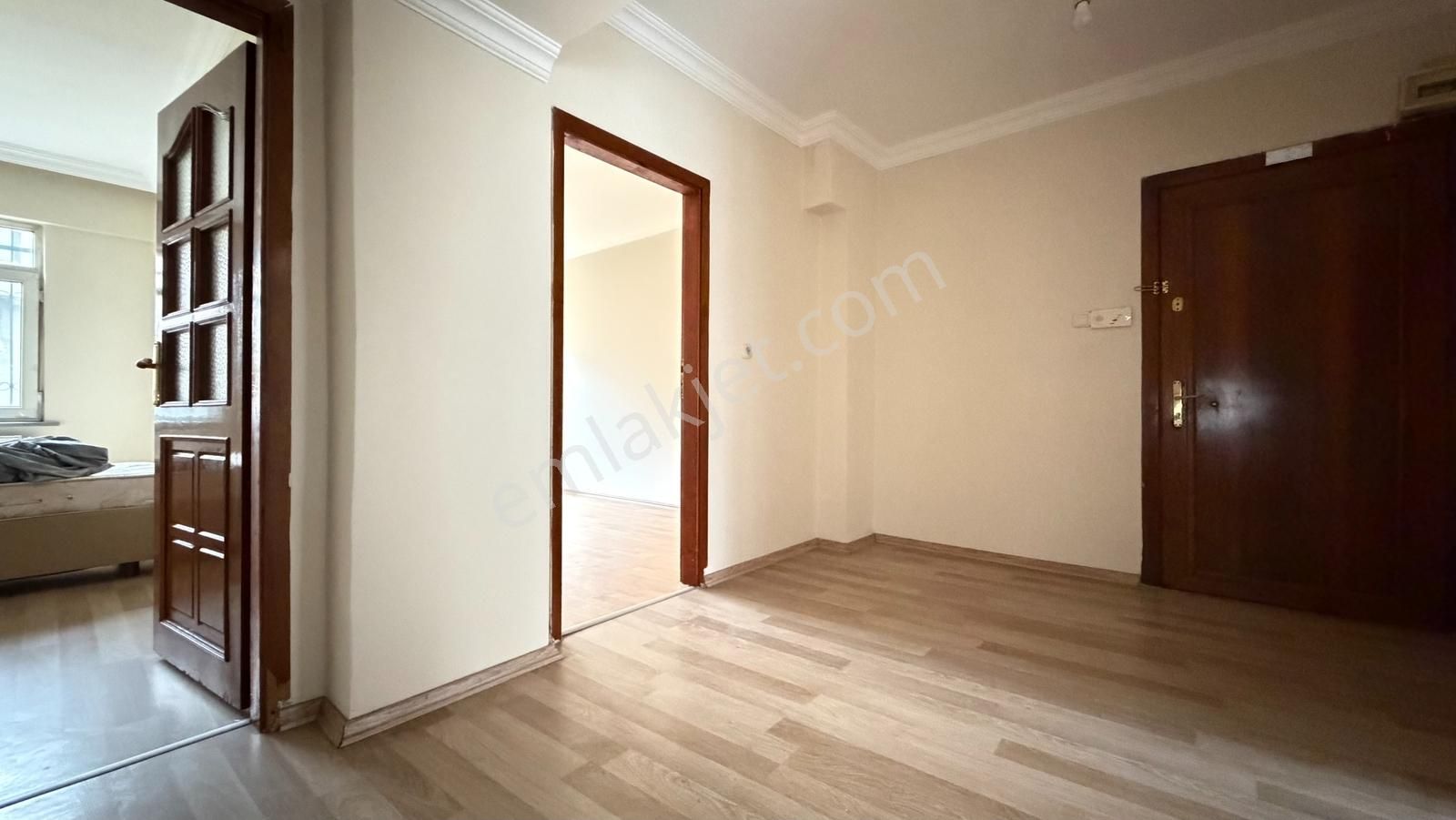 İlka'dan Talatpaşa Mh 2+1 Kiralık Daire Metrobüse 5 Dk Ara Kat - Görsel 13
