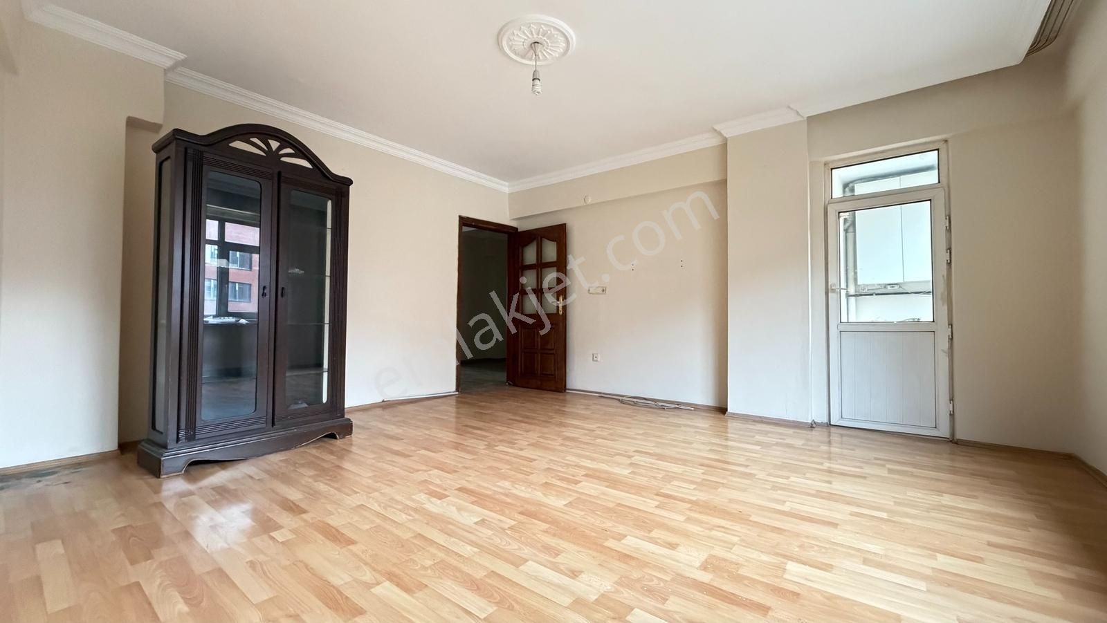 İlka'dan Talatpaşa Mh 2+1 Kiralık Daire Metrobüse 5 Dk Ara Kat - Görsel 11