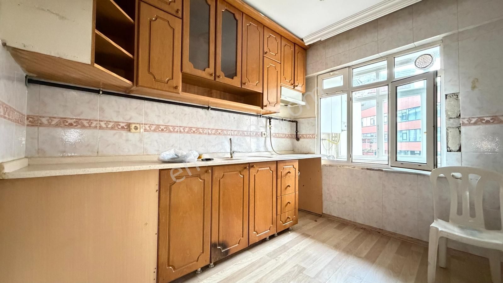 İlka'dan Talatpaşa Mh 2+1 Kiralık Daire Metrobüse 5 Dk Ara Kat - Görsel 9