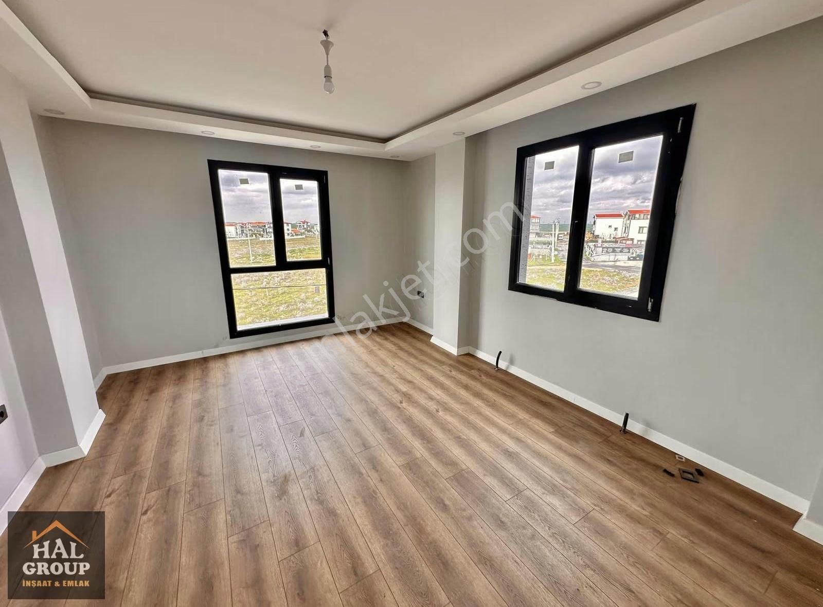 ╭╯hâl İnşaat╰╮6+1 Havuzlu 300 M2 Alan İçinde Müstakil Lüx Villa - Görsel 22