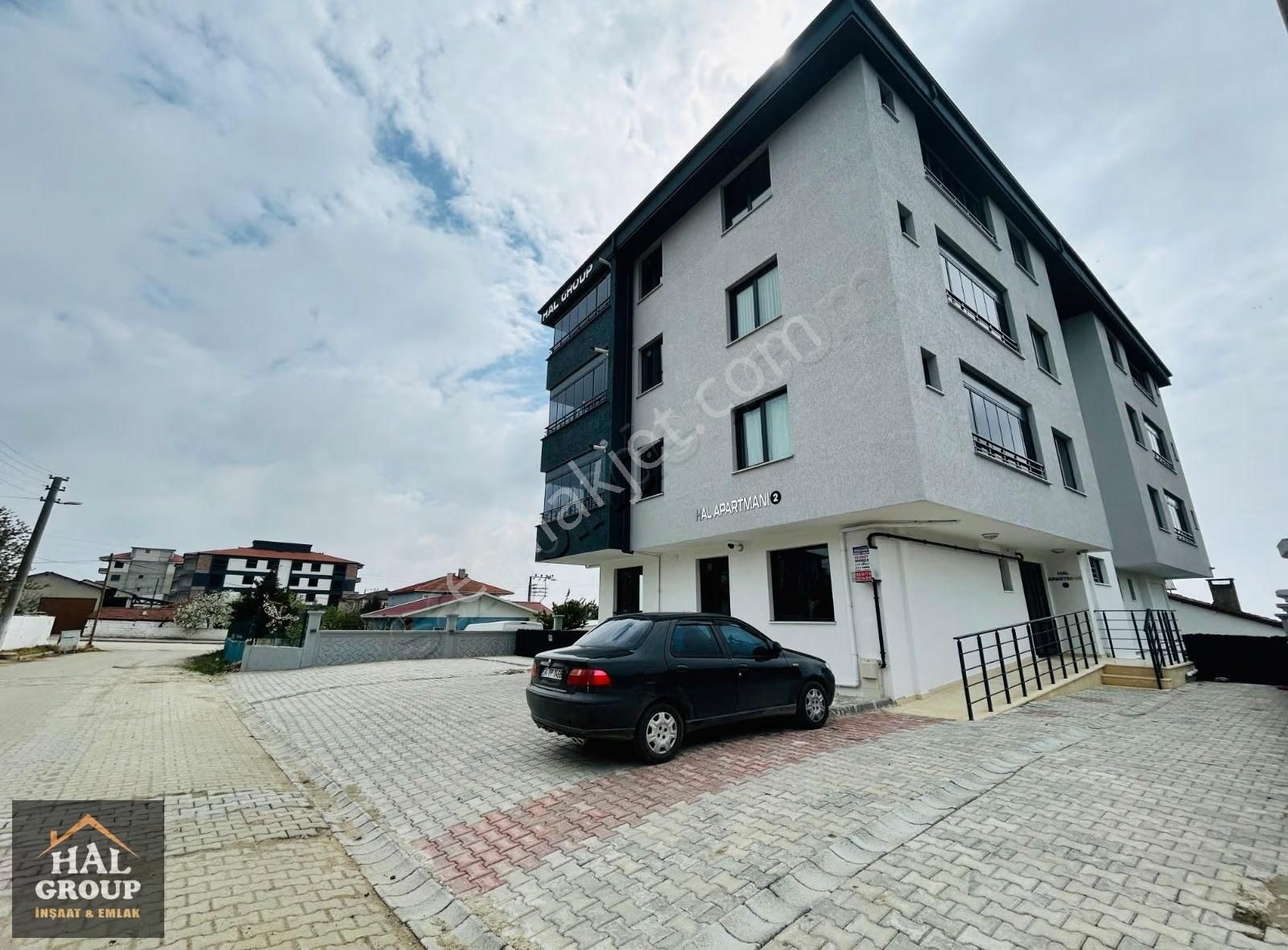 Hâl Group ~ Merkezi Konumda Sıfır Daire