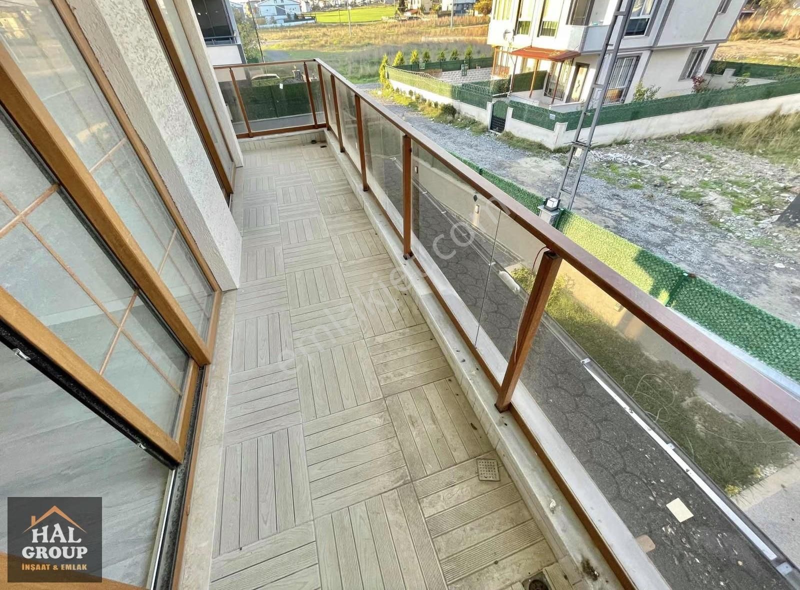 ╭╯hâl İnşaat╰╮merkezi Konumda Havuzlu Doğayla İç İçe Lüks Villa - Görsel 15