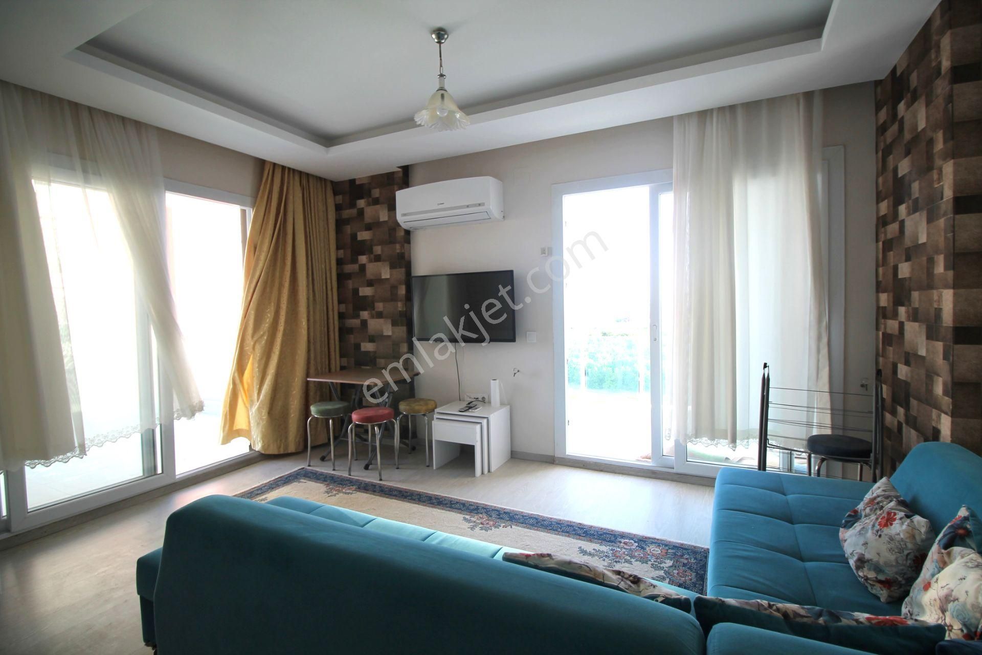 Retro’dan Full Konsept Sitede Eşyalı Kiralık Geniş 1+1 - Görsel 8