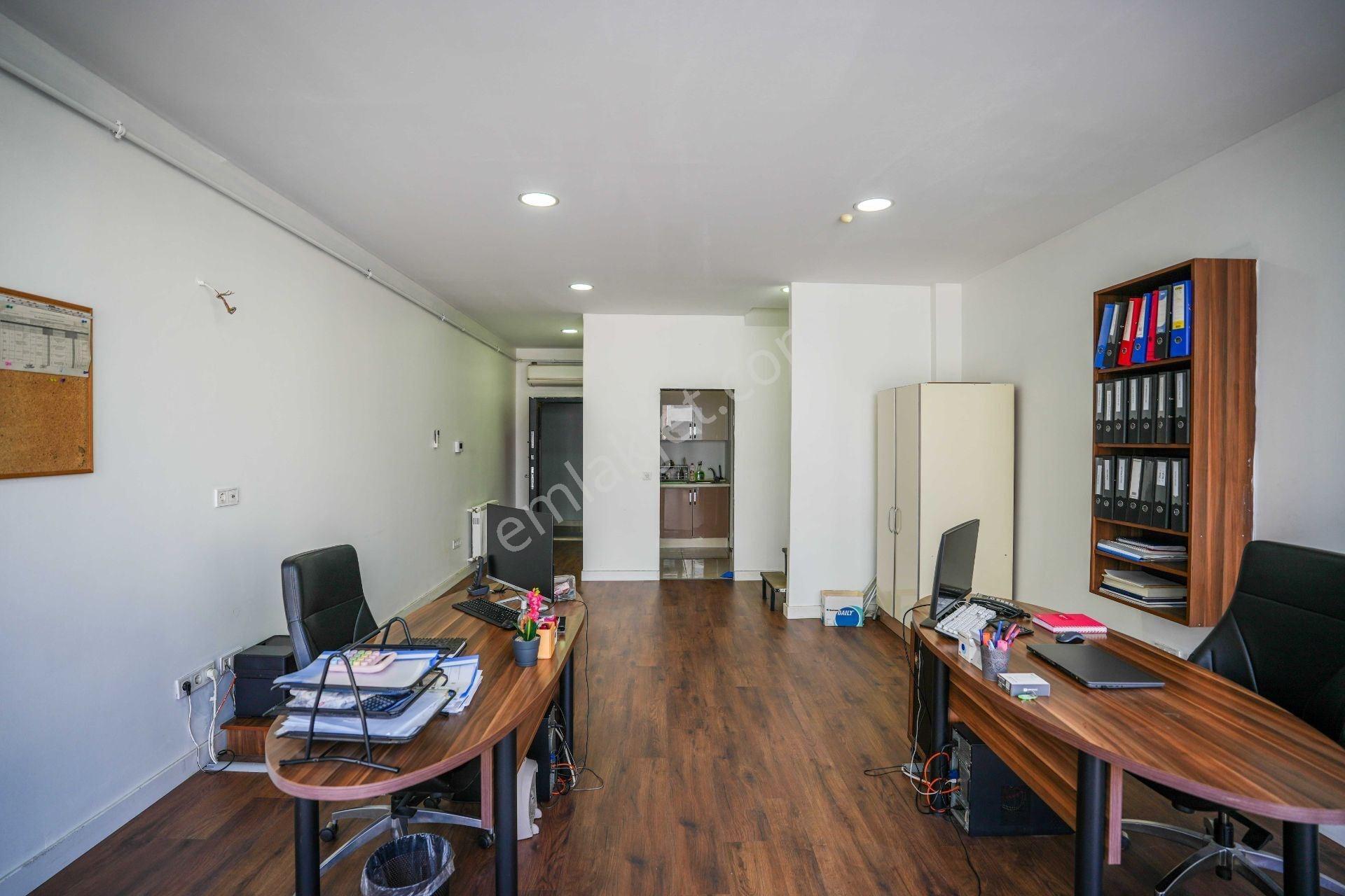 Kw Kent Çiğdem Poyraz | Çekmeköy 1+1 Satılık Dubleks Ofis - Görsel 19