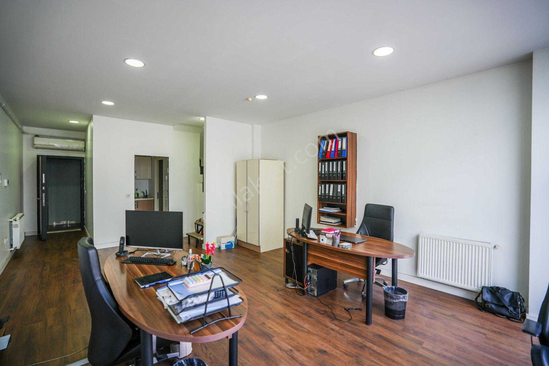 Kw Kent Çiğdem Poyraz | Çekmeköy 1+1 Satılık Dubleks Ofis