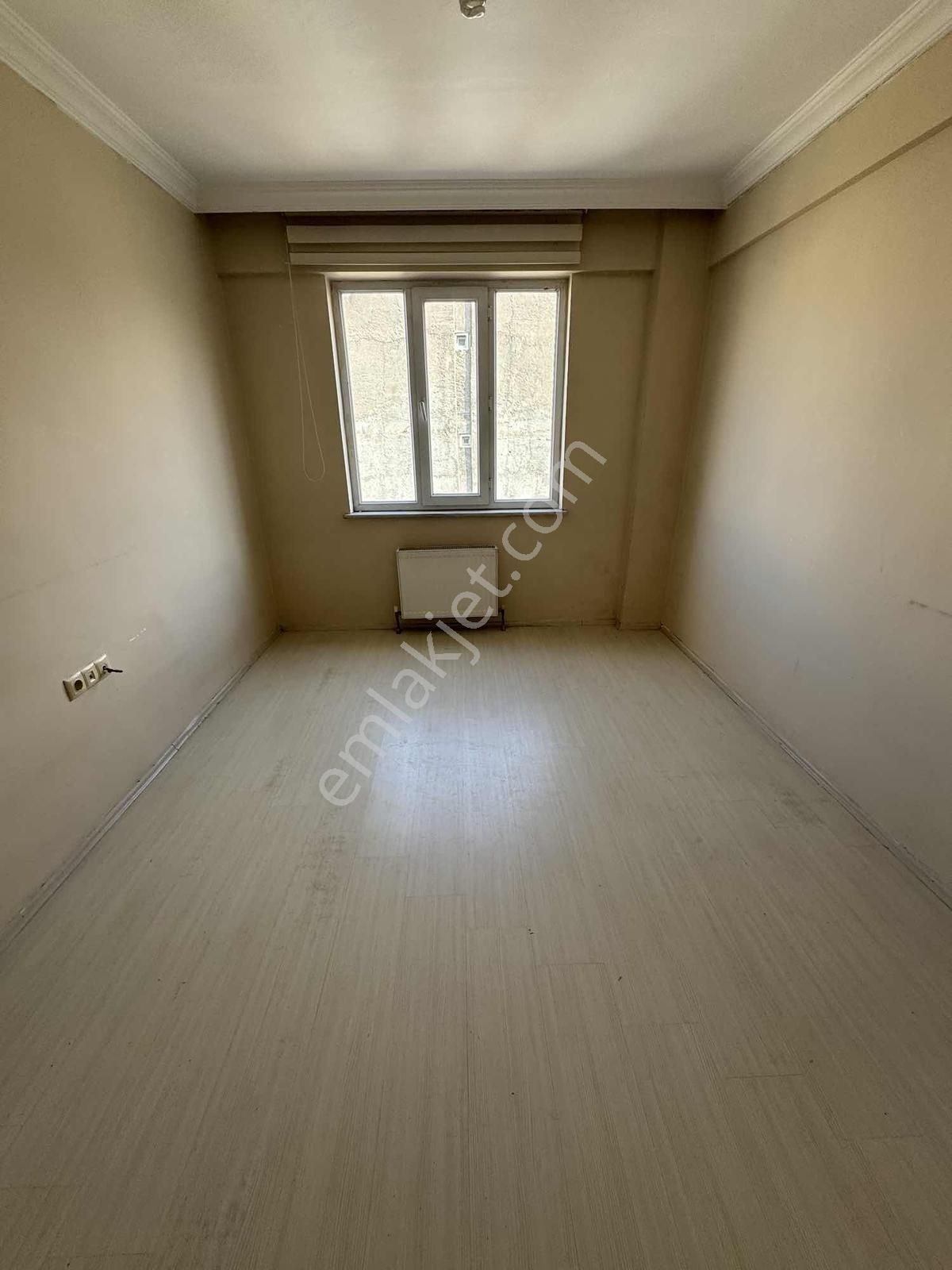 Sütlüce Mh İstiklal Cd. Yanı Arakat, Asansörlü Satılık 1+1 Daire - Görsel 4