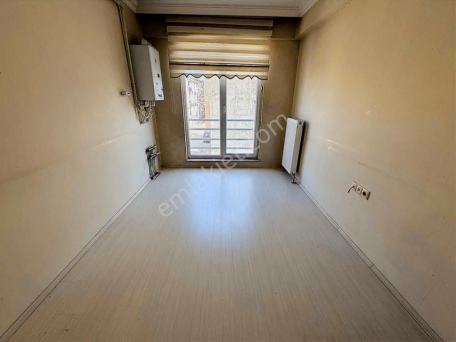 Sütlüce Mh İstiklal Cd. Yanı Arakat, Asansörlü Satılık 1+1 Daire - Görsel 13