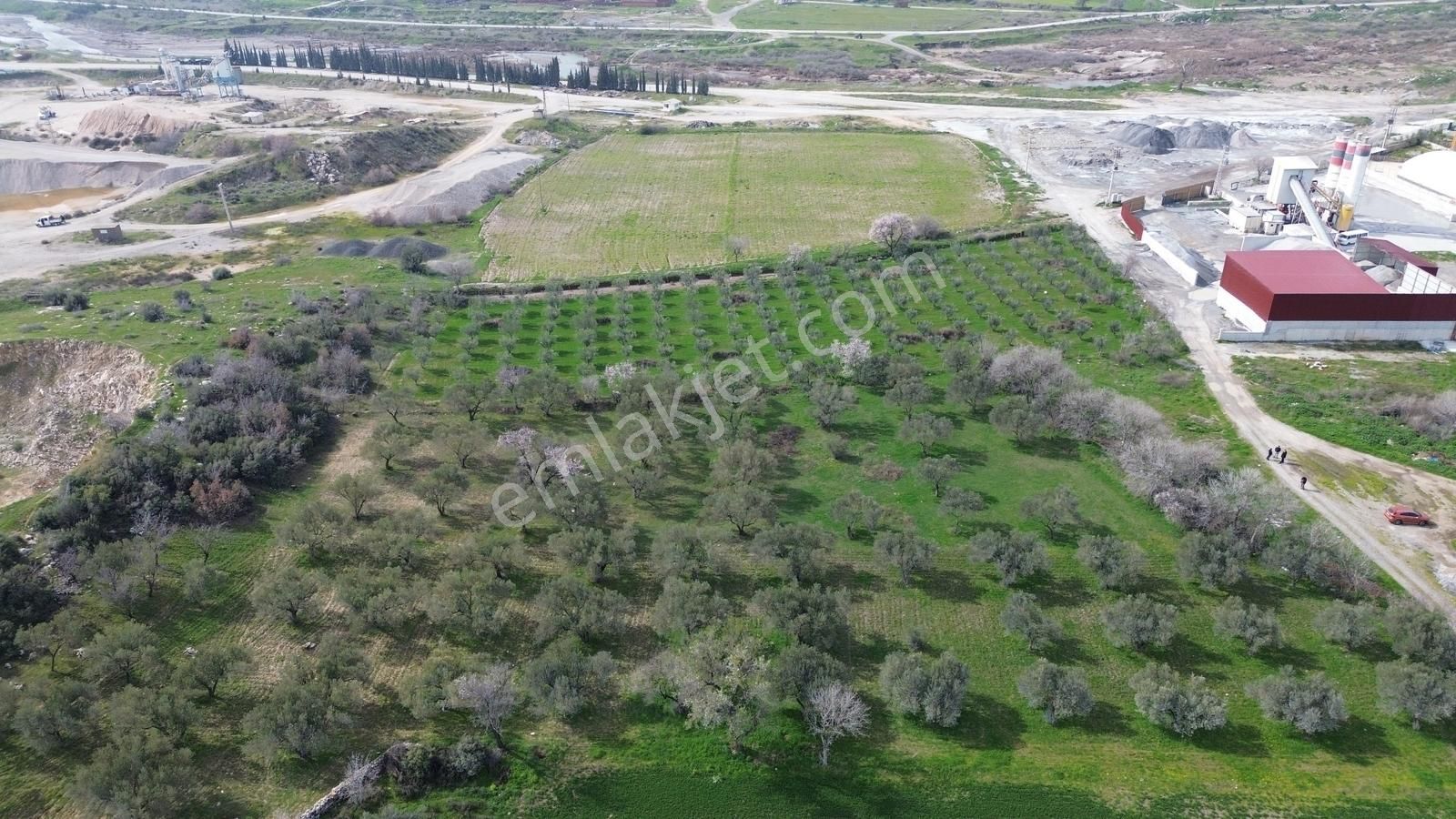 Ticari Potansiyeli Yüksek Sanayi Bölgesinde Fırsat Tarla - Görsel 32