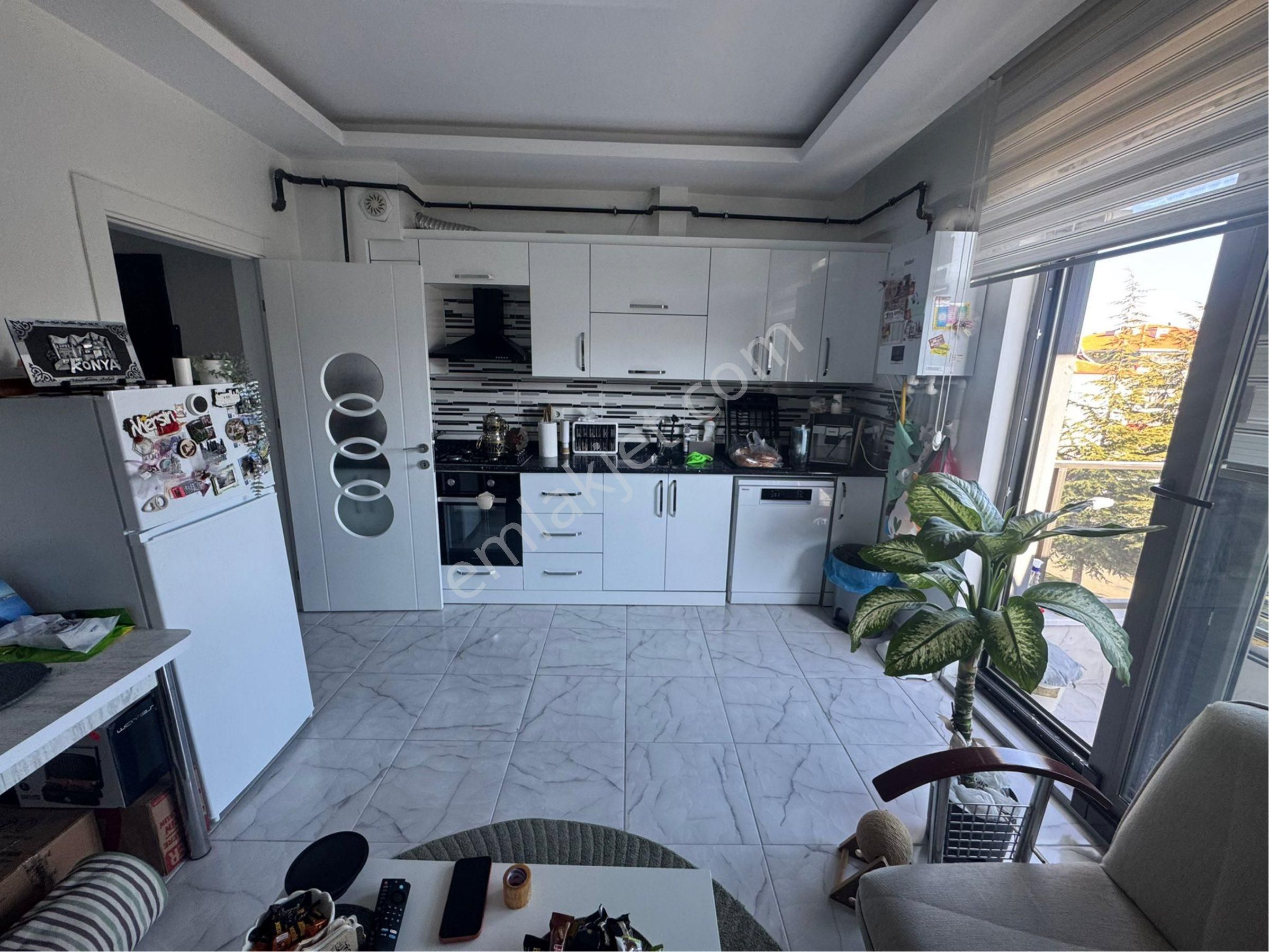 Rota’dan Kiralık İstasyon Cad. Park Hayat Civarı 1+1 Daire - Görsel 5