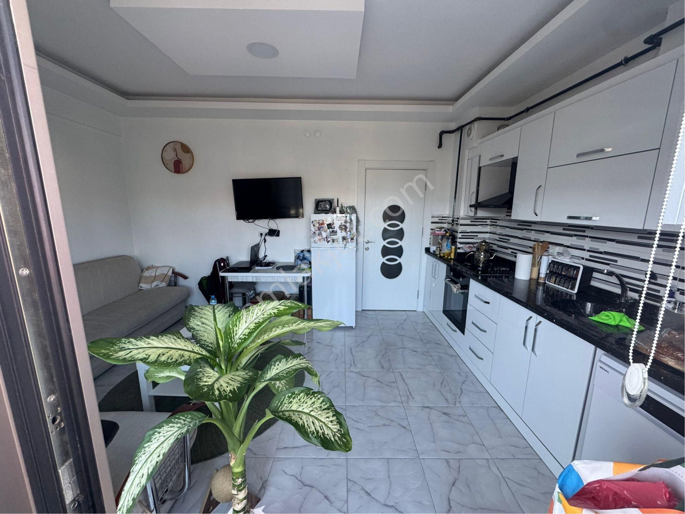 Rota’dan Kiralık İstasyon Cad. Park Hayat Civarı 1+1 Daire - Görsel 7