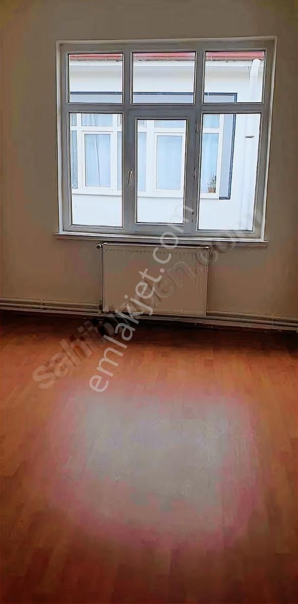 Yenimahalle Yeşilevler De Merkezi Konum Kiralık 3+1 Full Yapılı