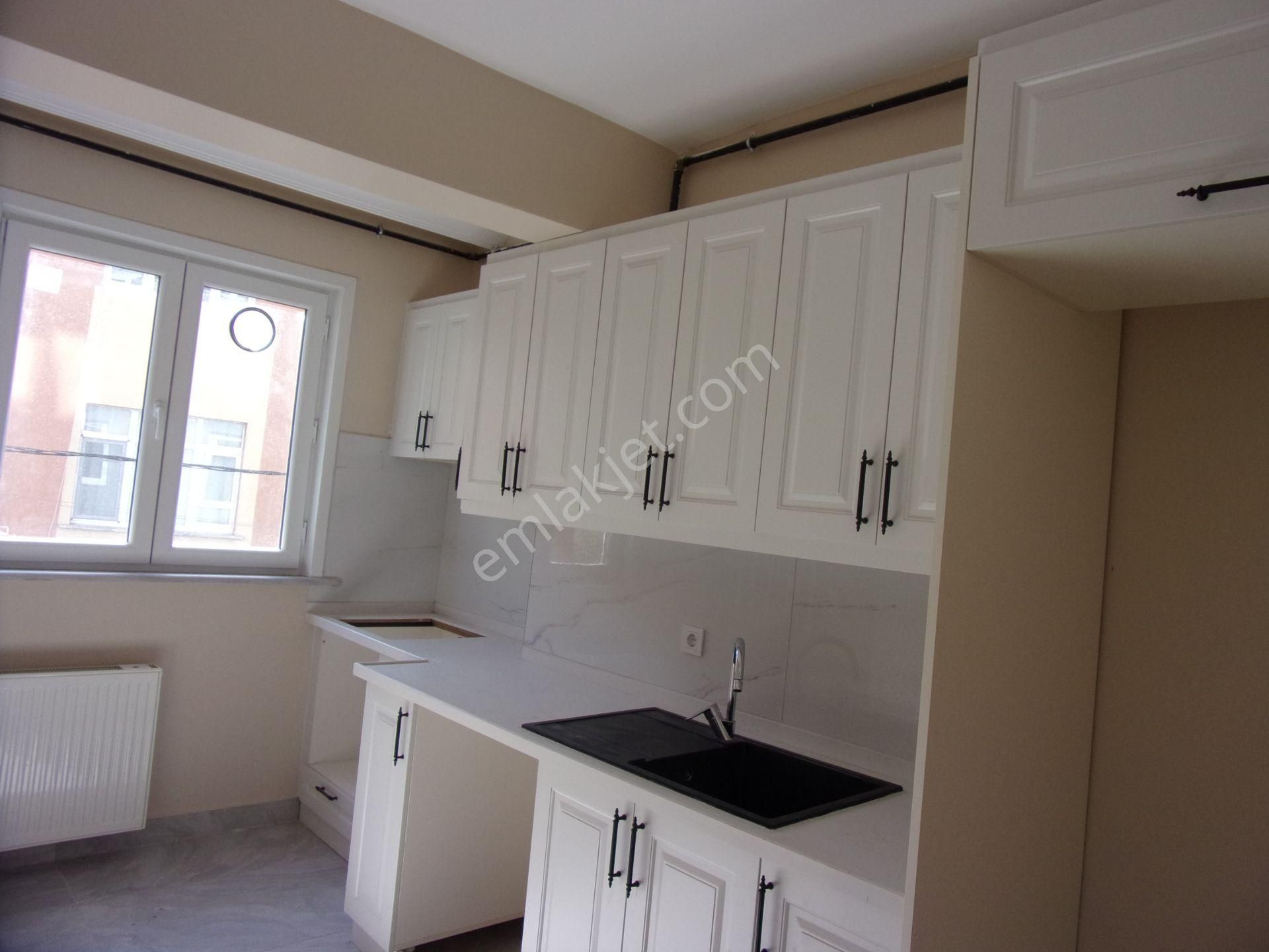 Sarıyer Tarabya Üstünde 2+1 110 Metrekare Sıfırlanmış Kiralık Daire - Görsel 11