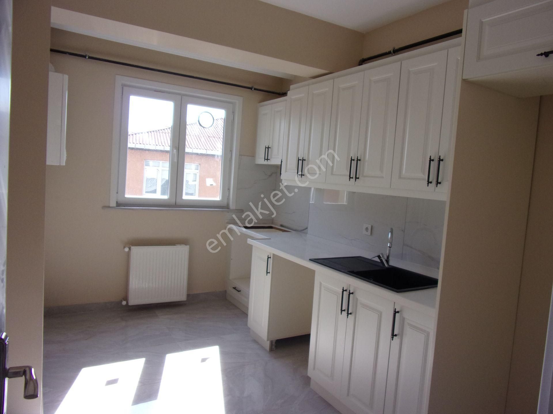 Sarıyer Tarabya Üstünde 2+1 110 Metrekare Sıfırlanmış Kiralık Daire - Görsel 30