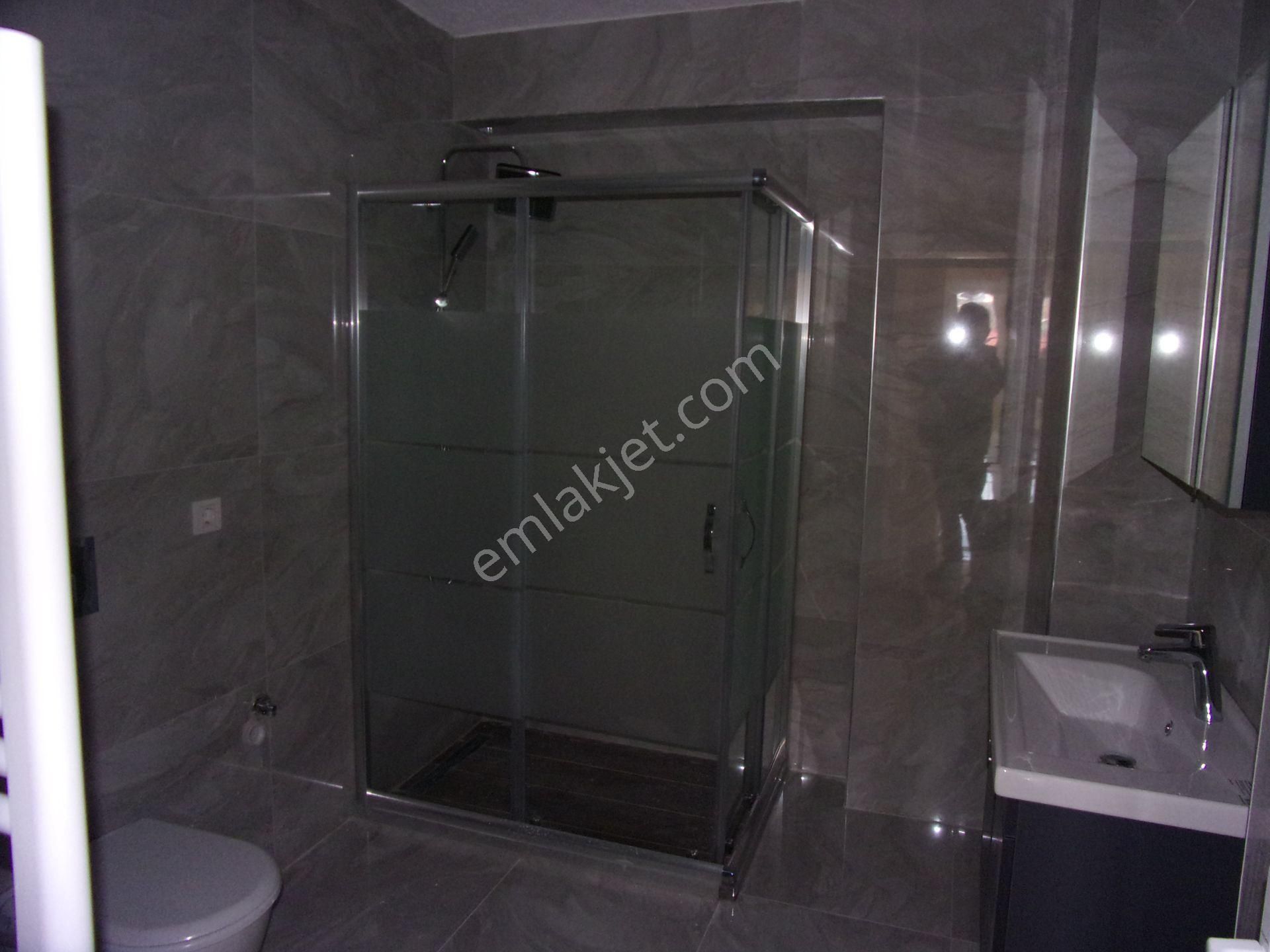 Sarıyer Tarabya Üstünde 2+1 110 Metrekare Sıfırlanmış Kiralık Daire - Görsel 14