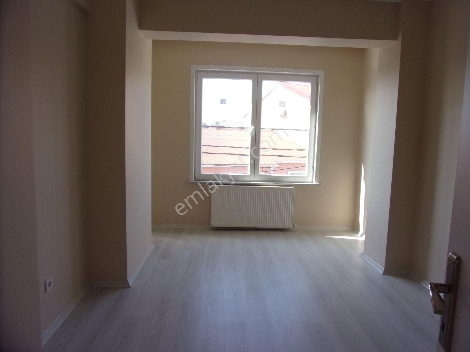 Sarıyer Tarabya Üstünde 2+1 110 Metrekare Sıfırlanmış Kiralık Daire - Görsel 2