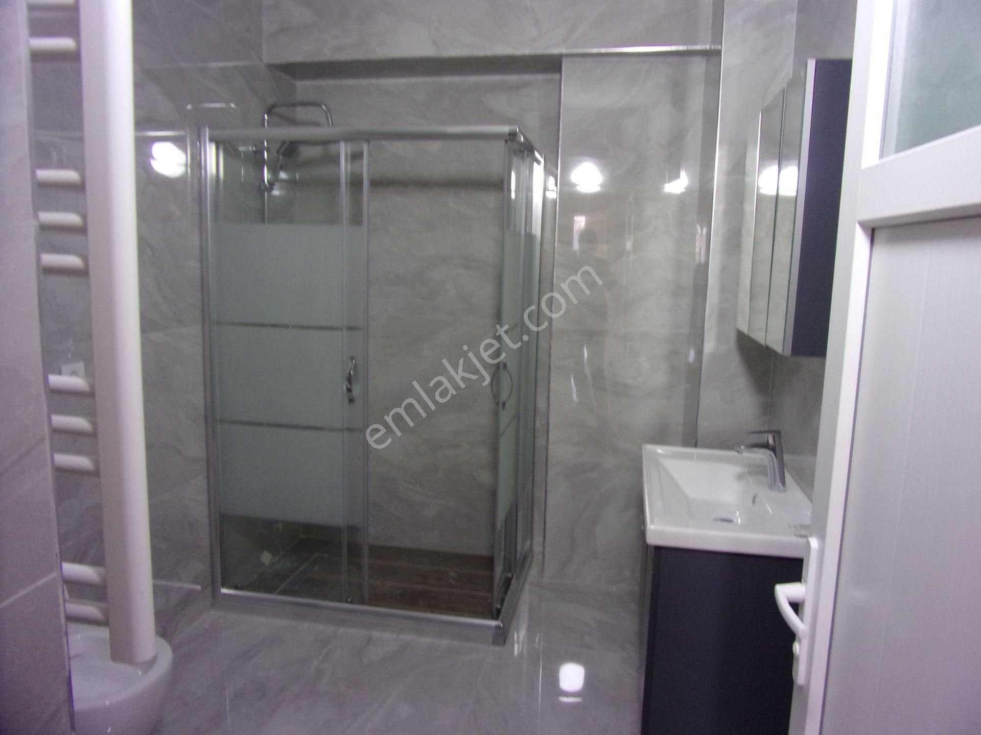 Sarıyer Tarabya Üstünde 2+1 110 Metrekare Sıfırlanmış Kiralık Daire - Görsel 26