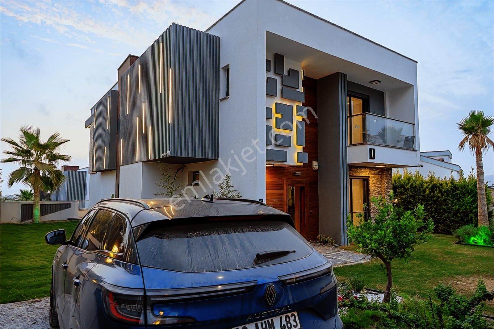 Kuşadası'nda Deniz Manzaralı Son Kalan Köşe Konum-kap.otop Villa - Görsel 4