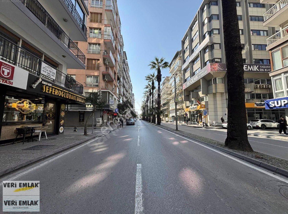 Alsancak Talatpaşa Bulvarı Üzerinde 45m2,wc’li Kiralık Dükkan - Görsel 2