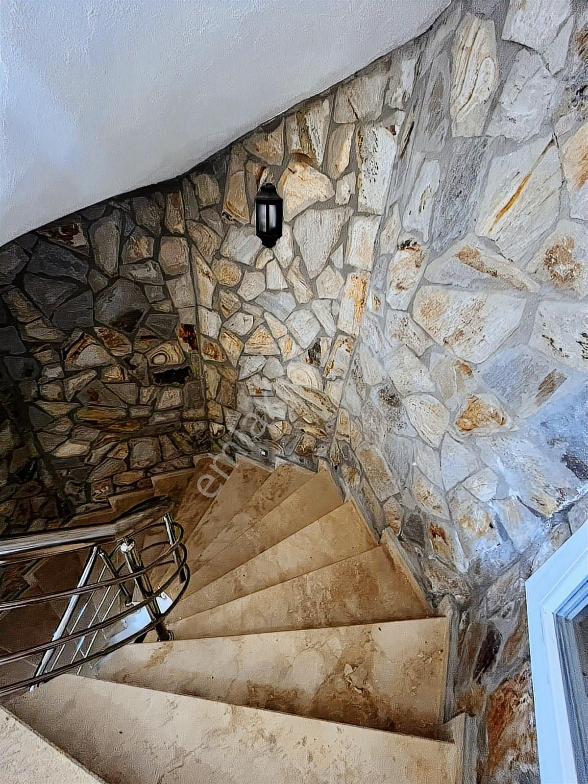 **kuşadası Satılık**olağanüstü Manzaraya Sahip Dev Villa 6+1 - Görsel 26