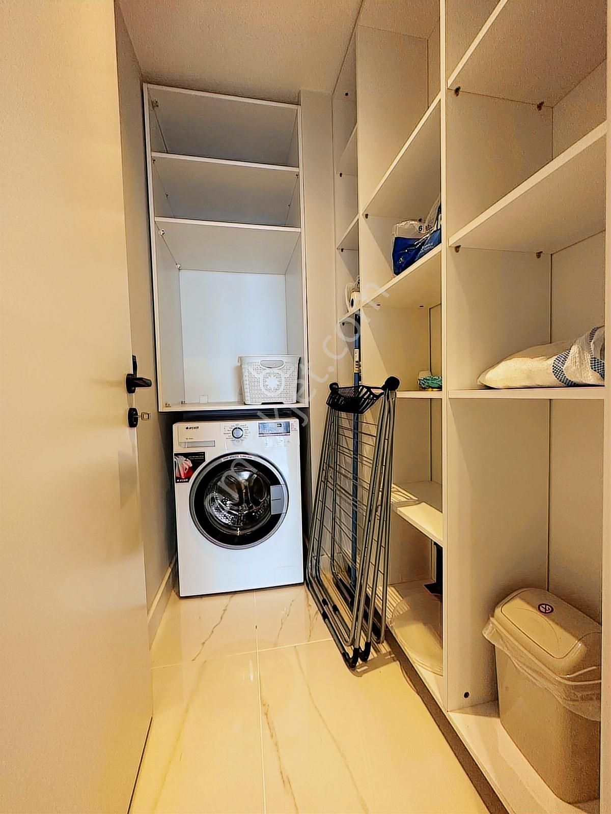 Kuşadası'nda Gerçek Panaromik Deniz Manzaralı Müstakil Villa - Görsel 23