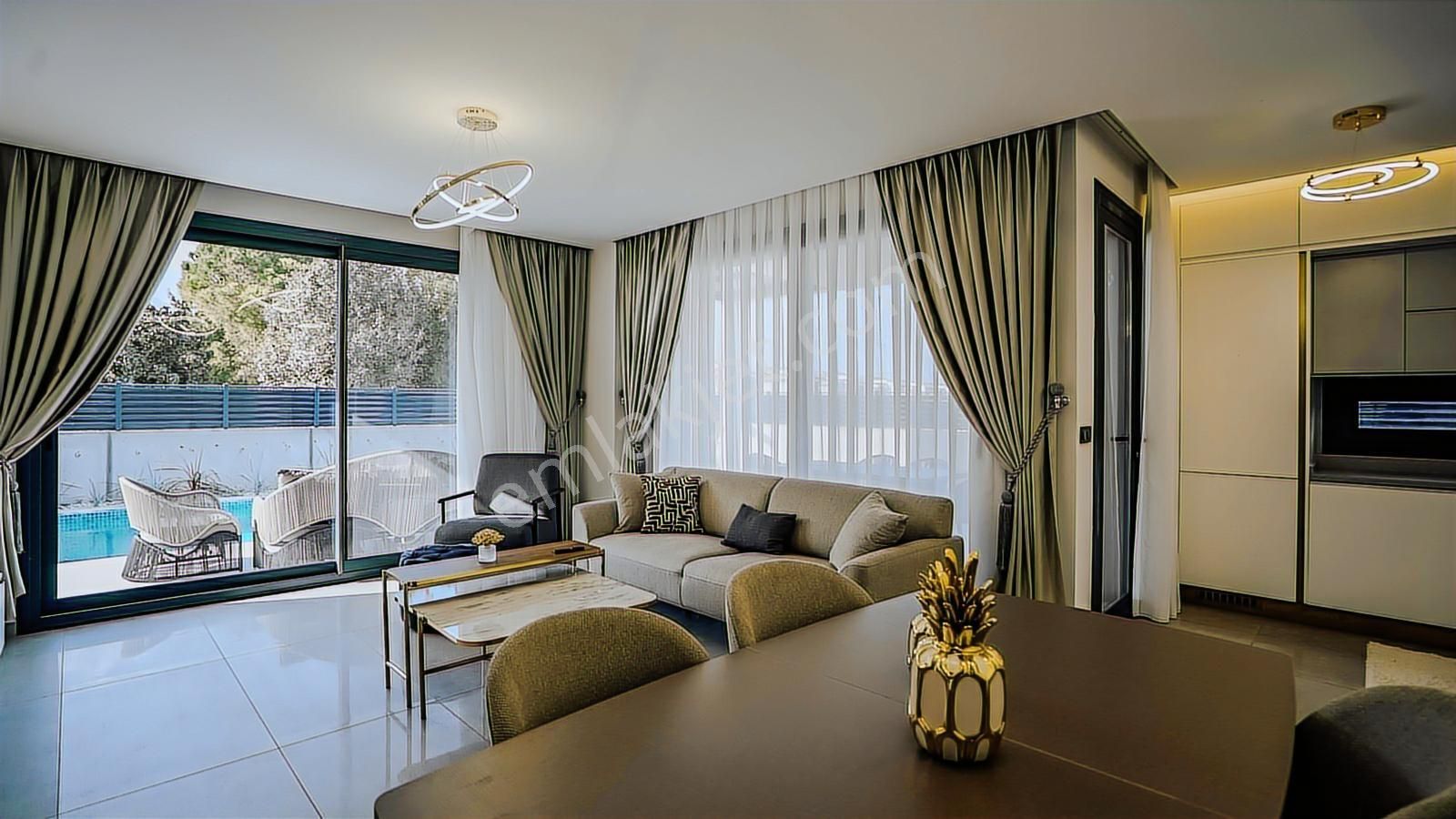 Kuşadası Güzelçamlı'da Full Eşyalı-denize Yakın Müstakil Villa - Görsel 27