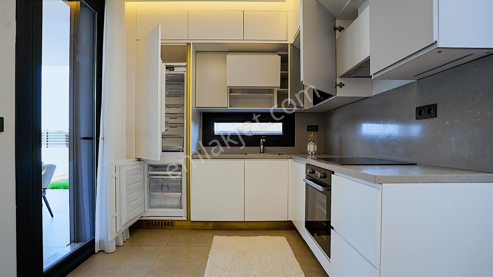 Kuşadası Güzelçamlı'da Full Eşyalı-denize Yakın Müstakil Villa - Görsel 4