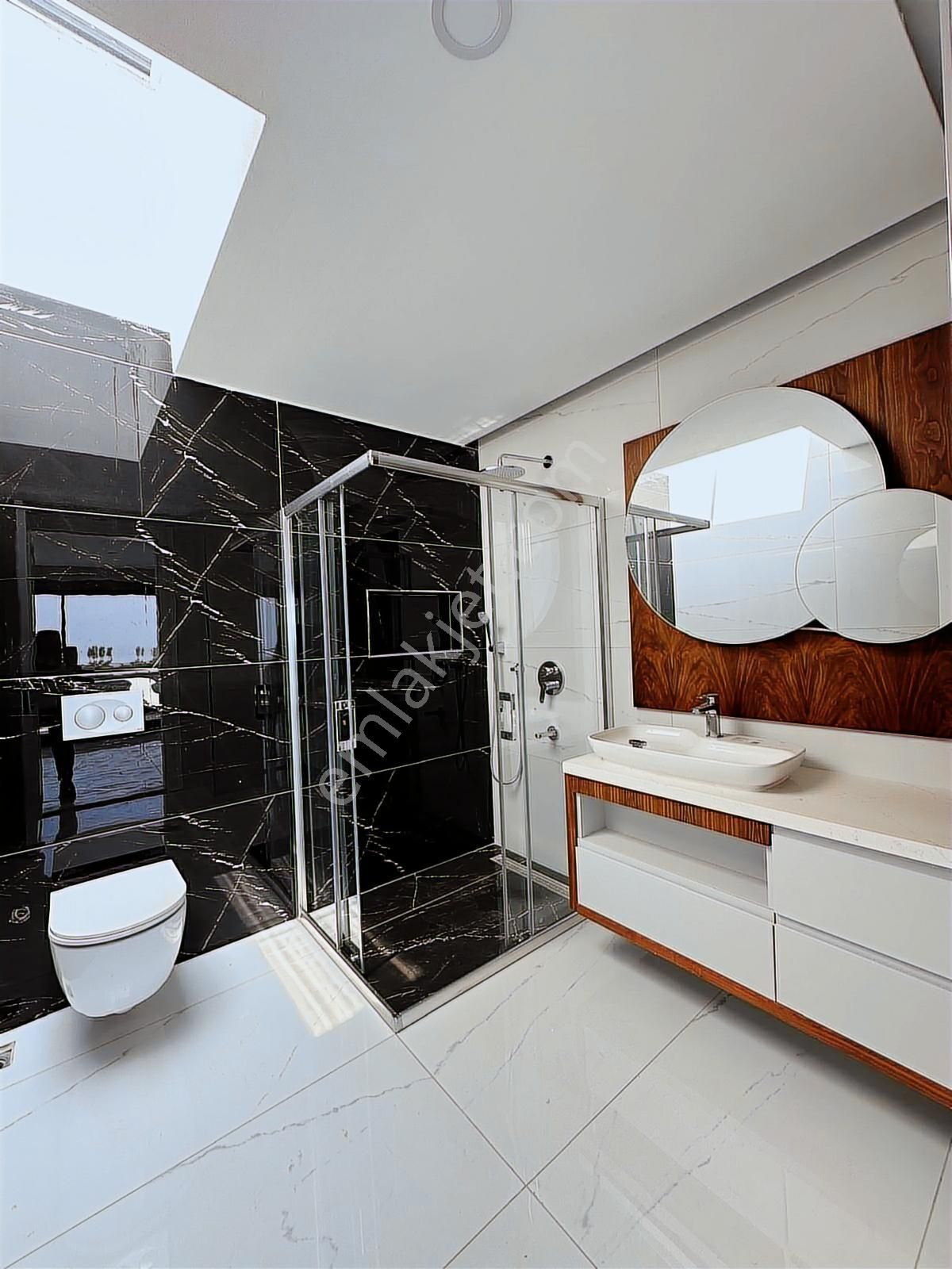 Kuşadası Soğucak'ta Full Deniz Manzaralı Müstakil Villa - Görsel 30