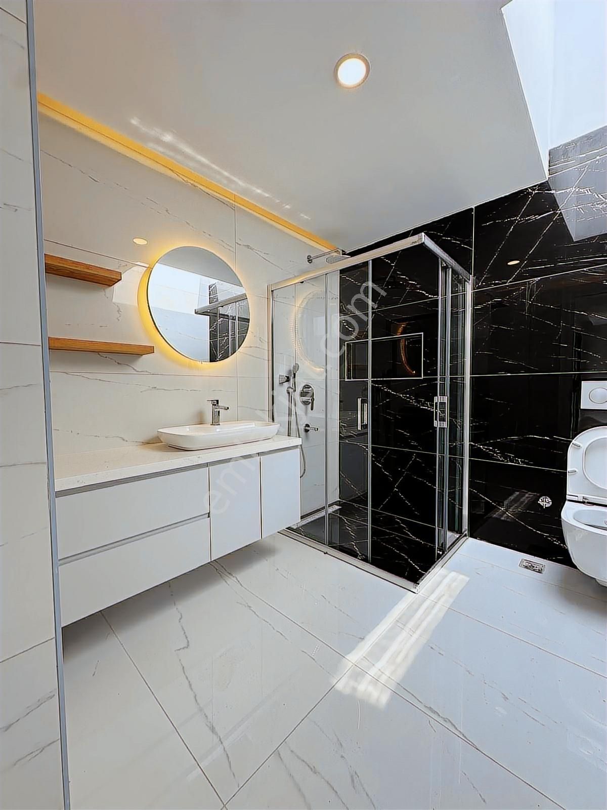 Kuşadası Soğucak'ta Full Deniz Manzaralı Müstakil Villa - Görsel 18