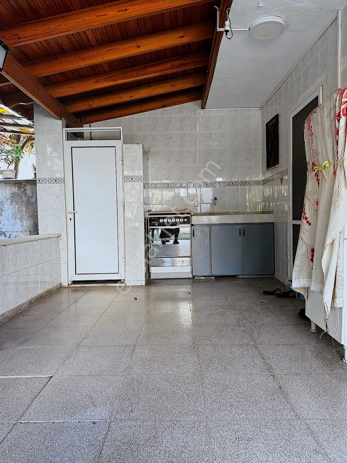 Kuşadası Yavansu'da Doğalgazlı 4+1 Fırsat Villa - Görsel 28