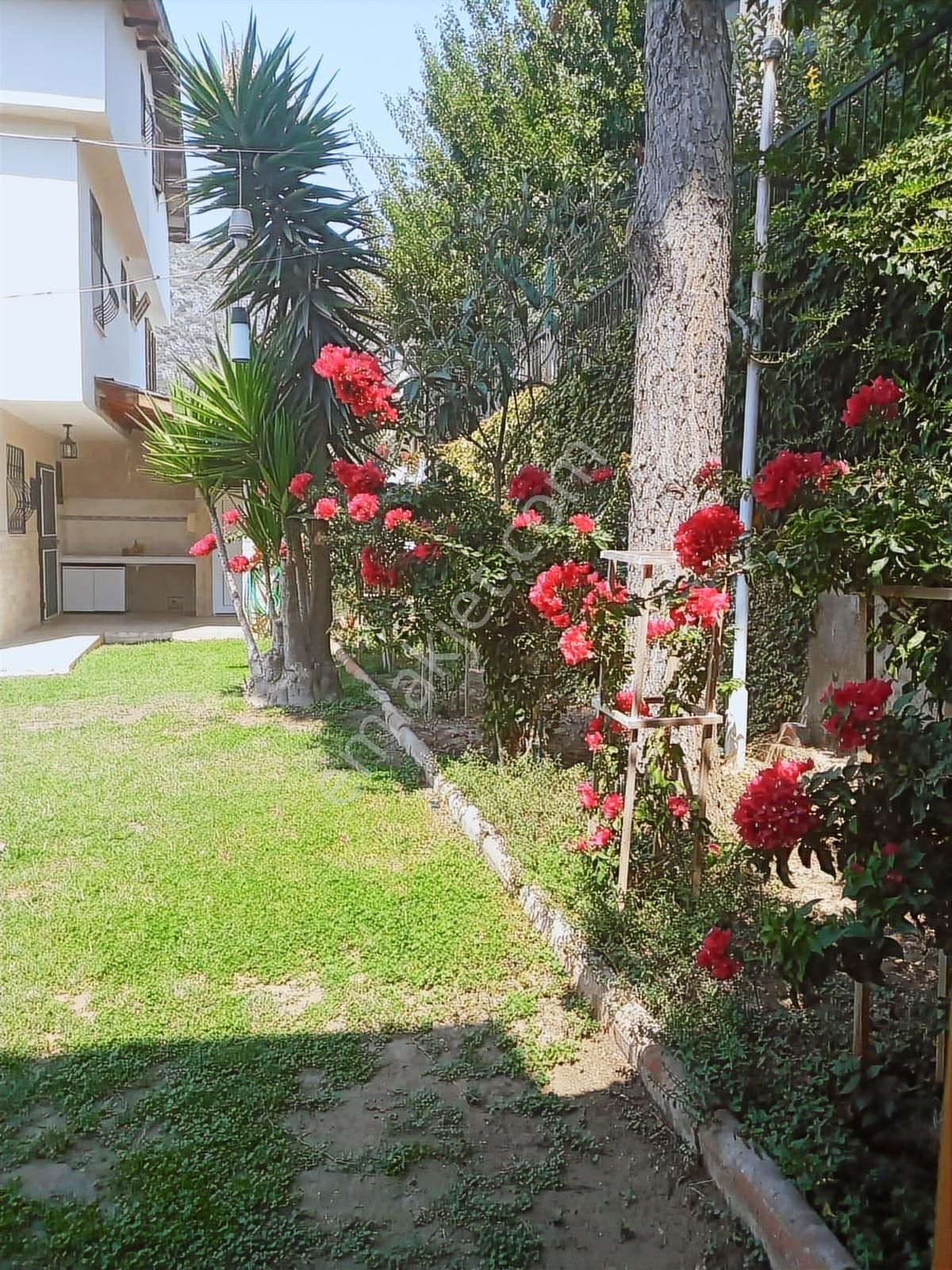 Kuşadası Yavansu'da Doğalgazlı 4+1 Fırsat Villa - Görsel 27