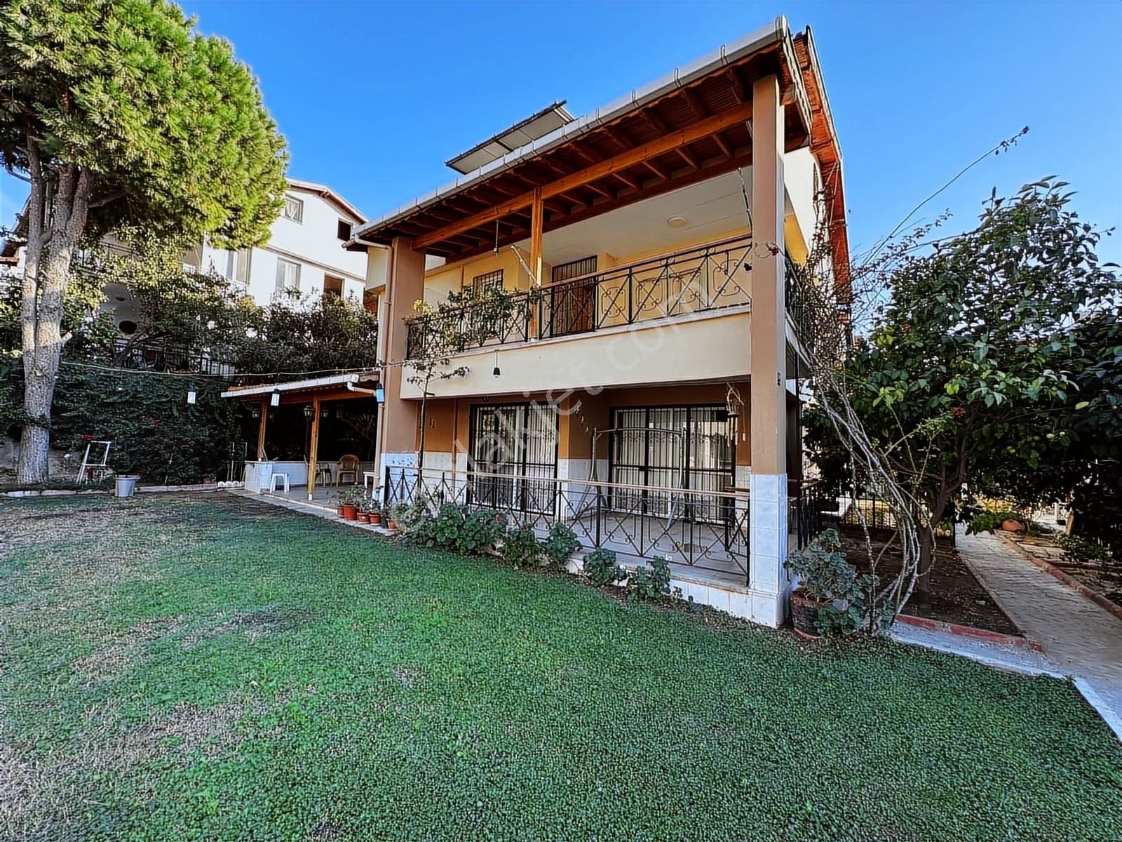 Kuşadası Yavansu'da Doğalgazlı 4+1 Fırsat Villa - Görsel 10