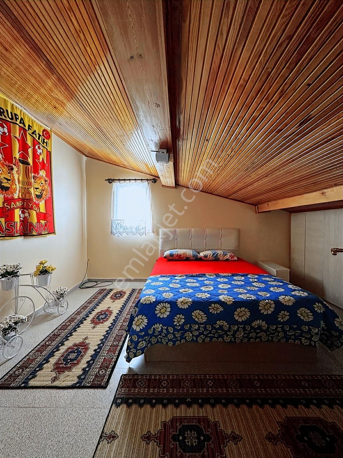 Kuşadası Yavansu'da Doğalgazlı 4+1 Fırsat Villa - Görsel 8